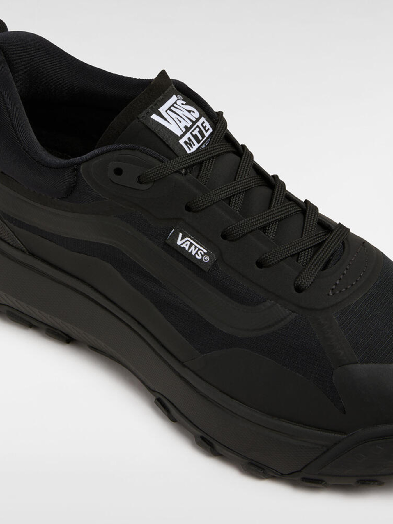 Кроссовки Vans MTE Crosspath модель VN000CVUBKA1 Фото