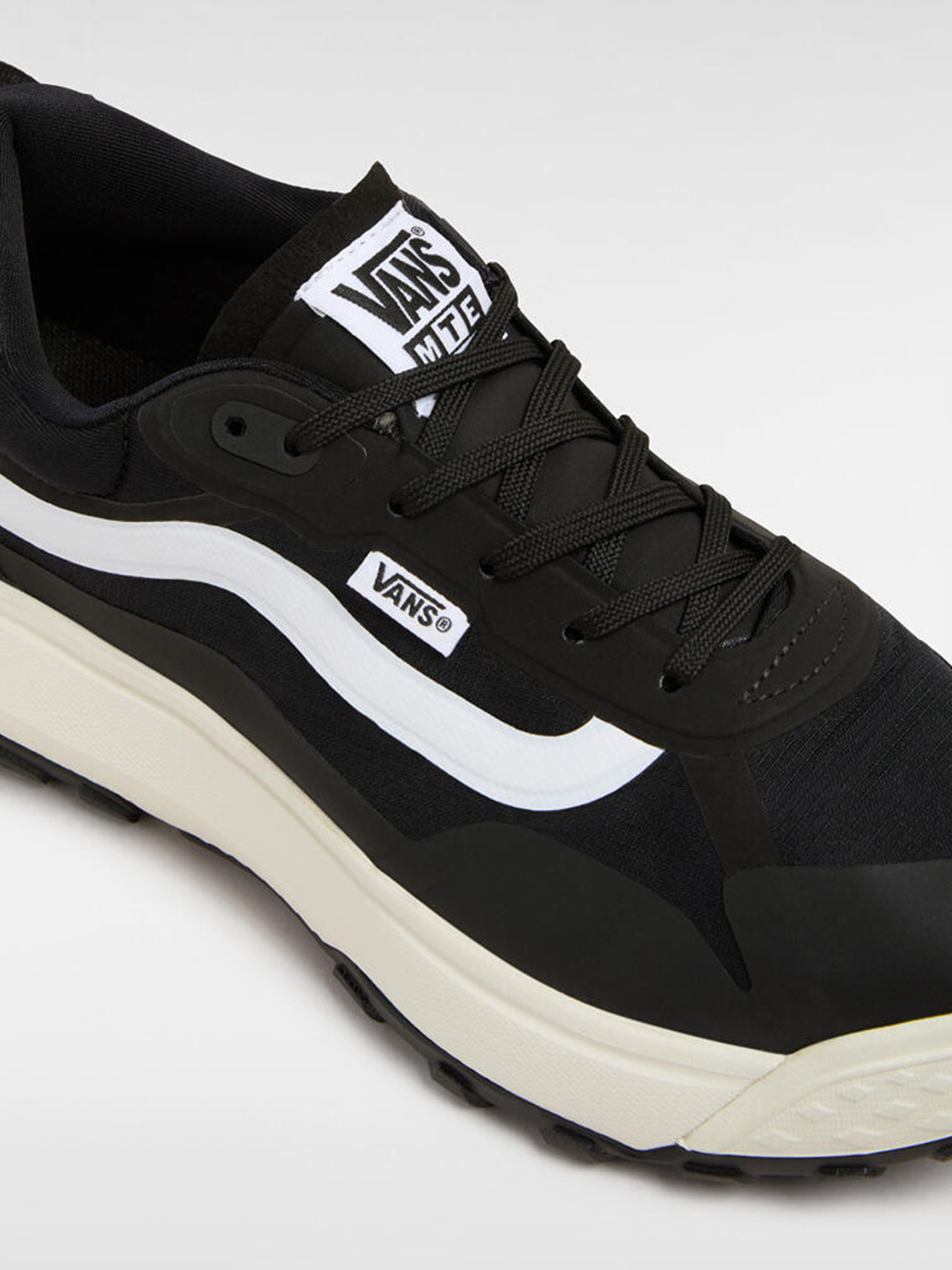 Кроссовки повседневные Vans MTE Crosspath модель VN000CVUBA21 Фото