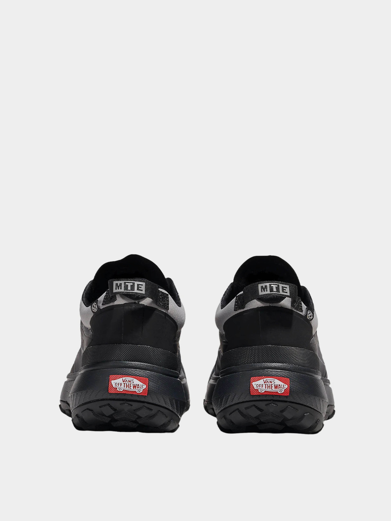 Кросівки Vans модель VN000CVU85T1 Фото