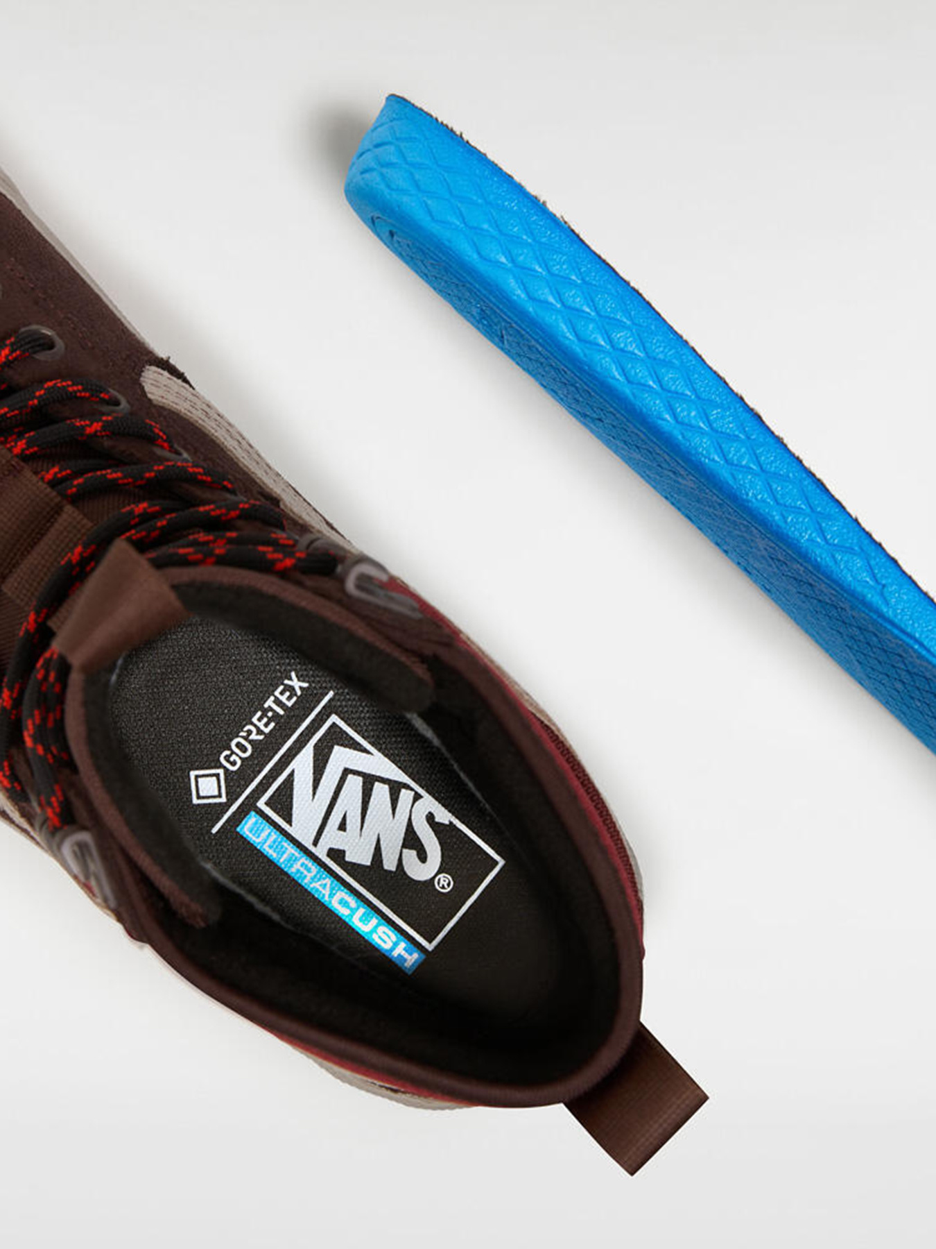 Кеды высокие Vans MTE Sk8-Hi Gore-Tex модель VN000CVS7YO1 Фото