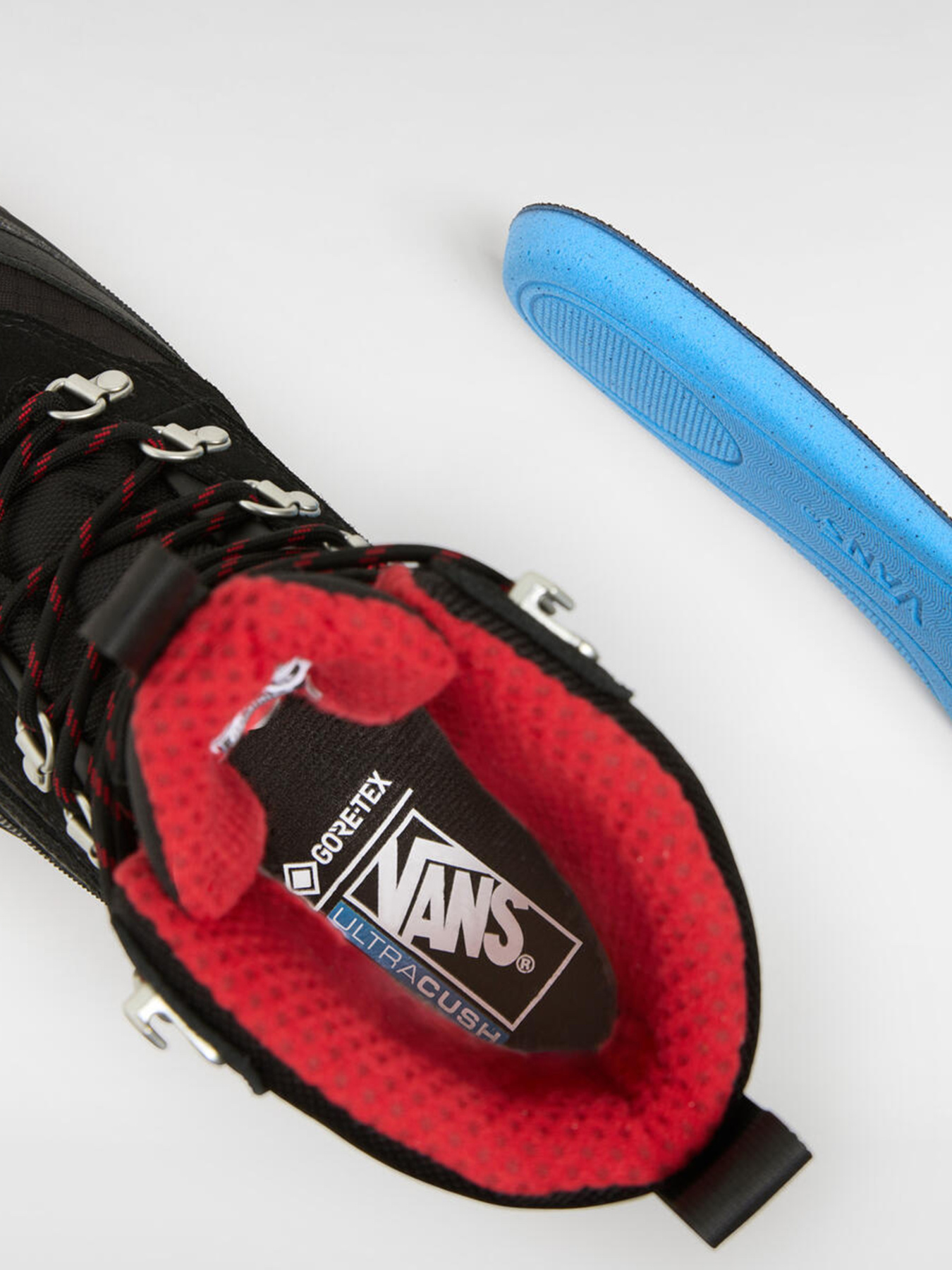 Ботинки аутдор Vans MTE Snow-Kicker Gore-Tex модель VN000D28BML1 Фото