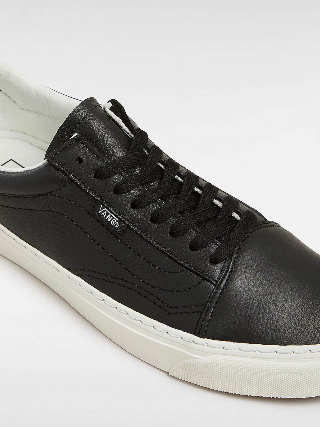 Кеди низькі Vans Old Skool Lux модель VN000CZMBLK1 Фото