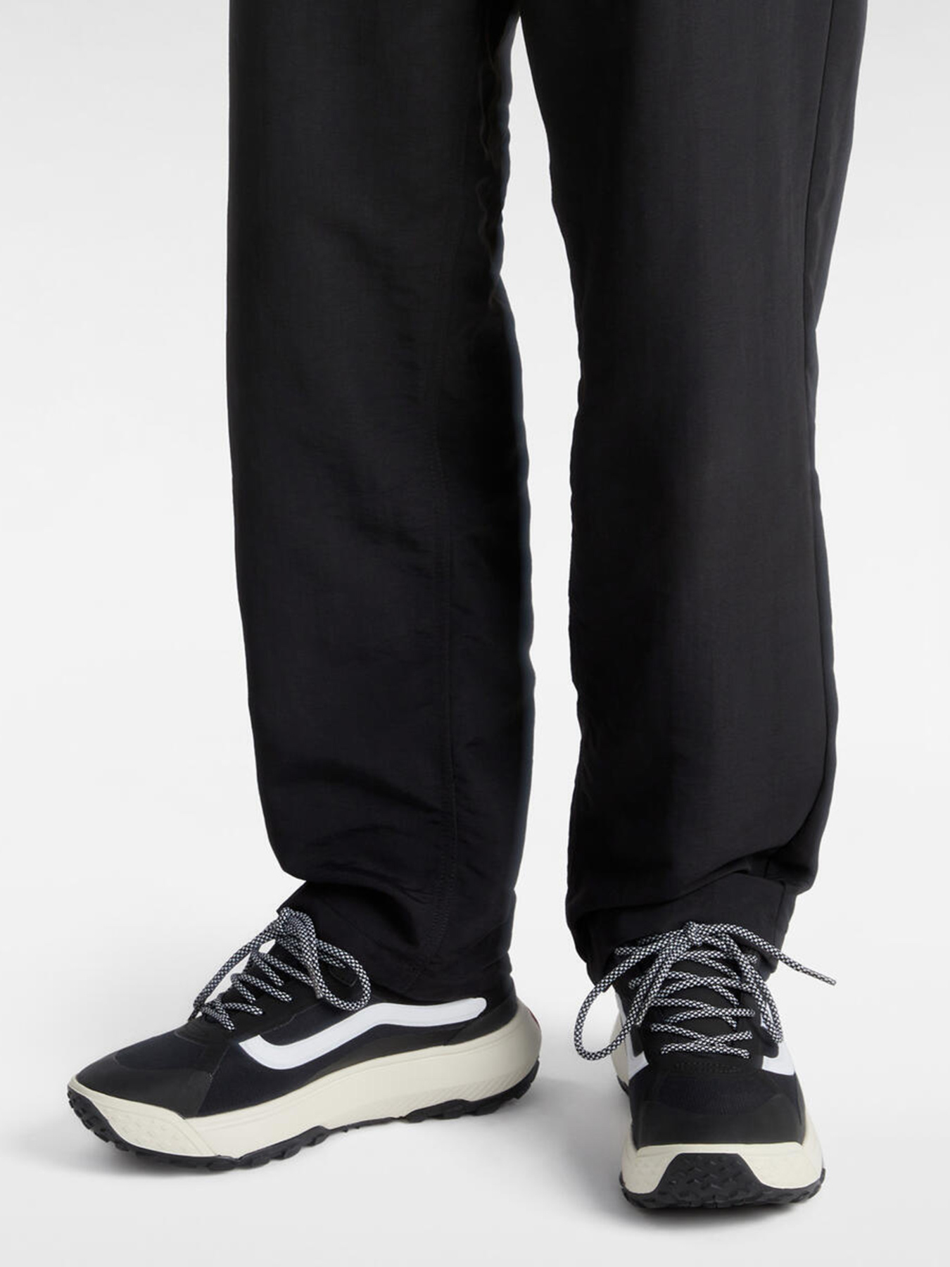 Ботинки Vans MTE Crosspath Mid модель VN000CVVBA21 Фото