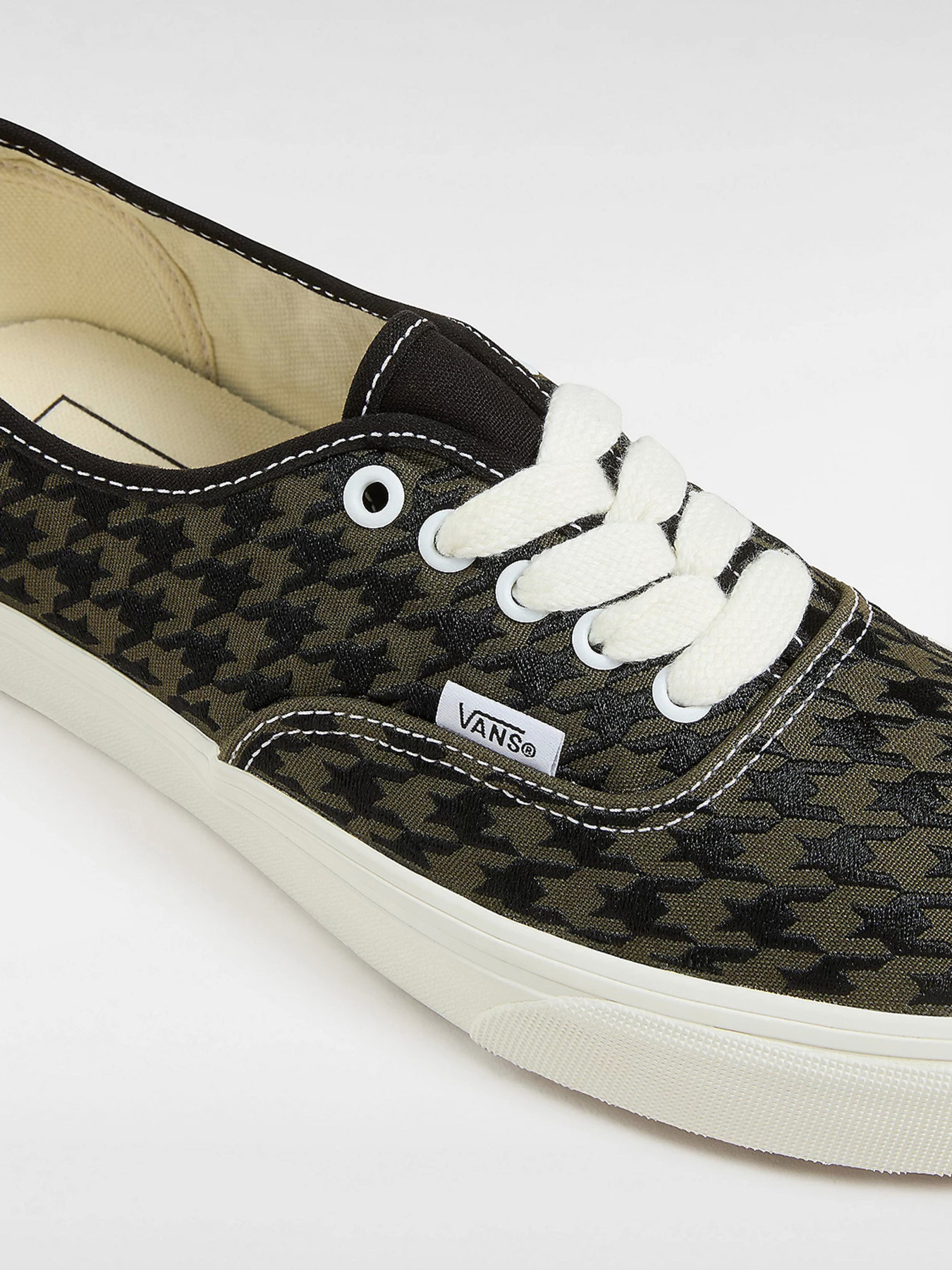 Кеди низькі Vans Authentic модель VN000BW5DFP1 Кеди низькі Vans Authentic модель VN000BW5DFP1 Фото