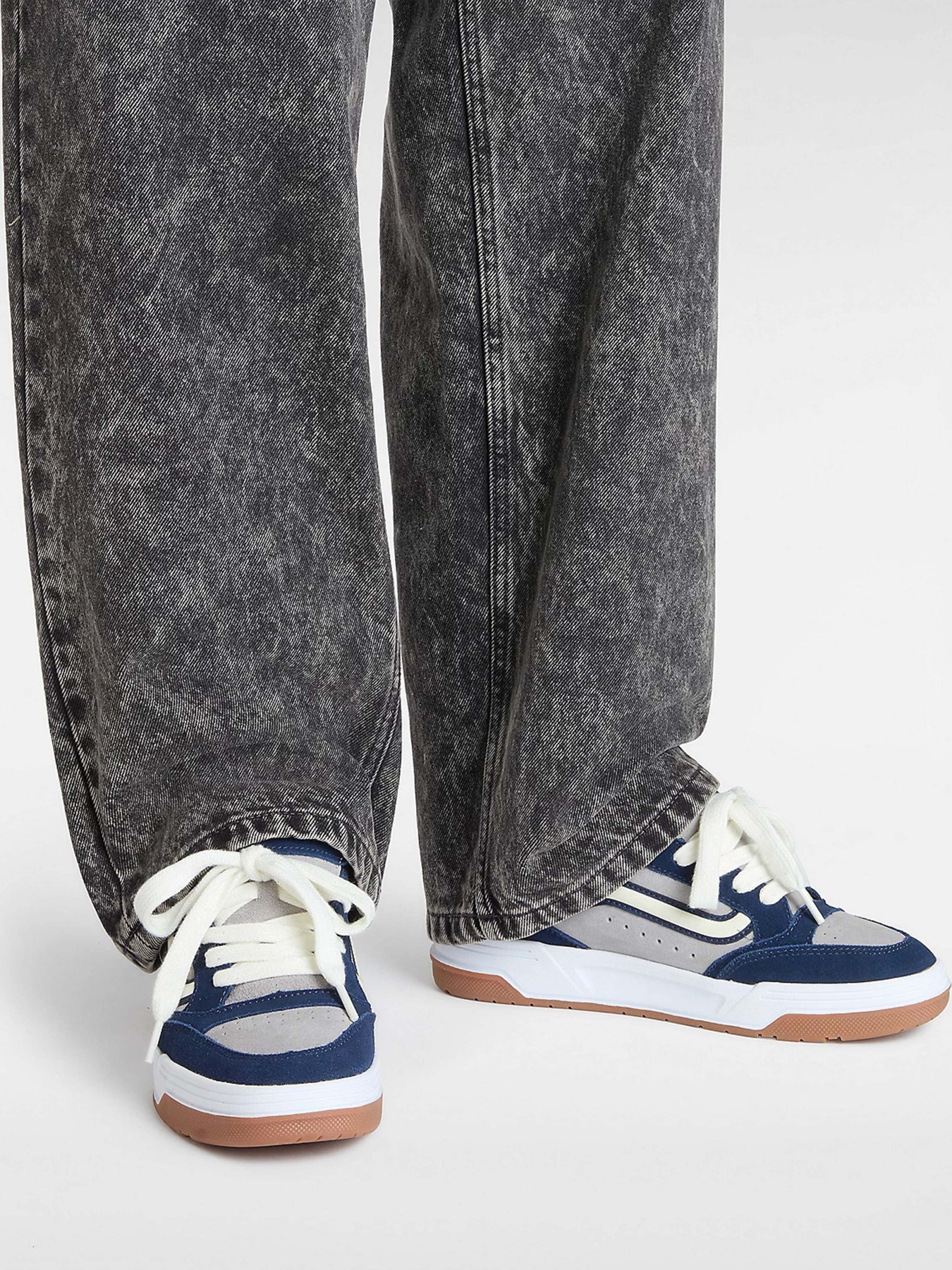 Кеды низкие Vans Hylane модель VN000D26NVY1 Фото