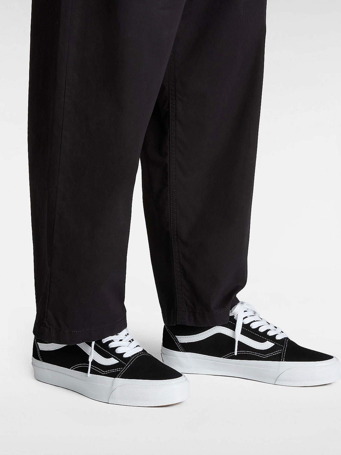 Кеды низкие Vans Lx Old Skool модель VN000CQDBA21 Фото