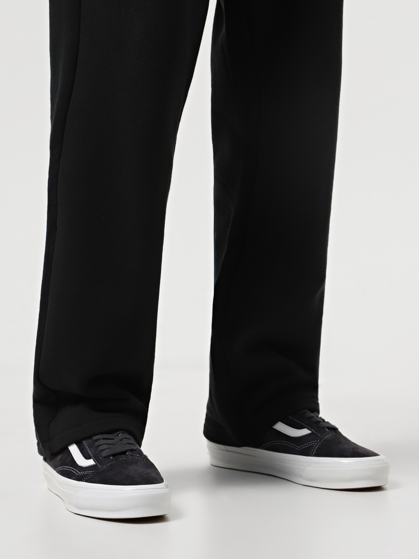 Кеди низькі Vans Old Skool модель VN000D56BYD1 Кеди низькі Vans Old Skool модель VN000D56BYD1 Фото