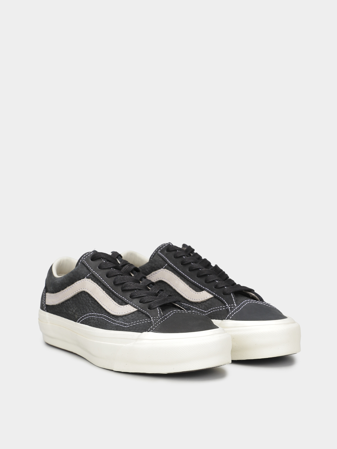 Кеди низькі Vans Lx Old Skool 36 модель VN000D57BLK1 Фото