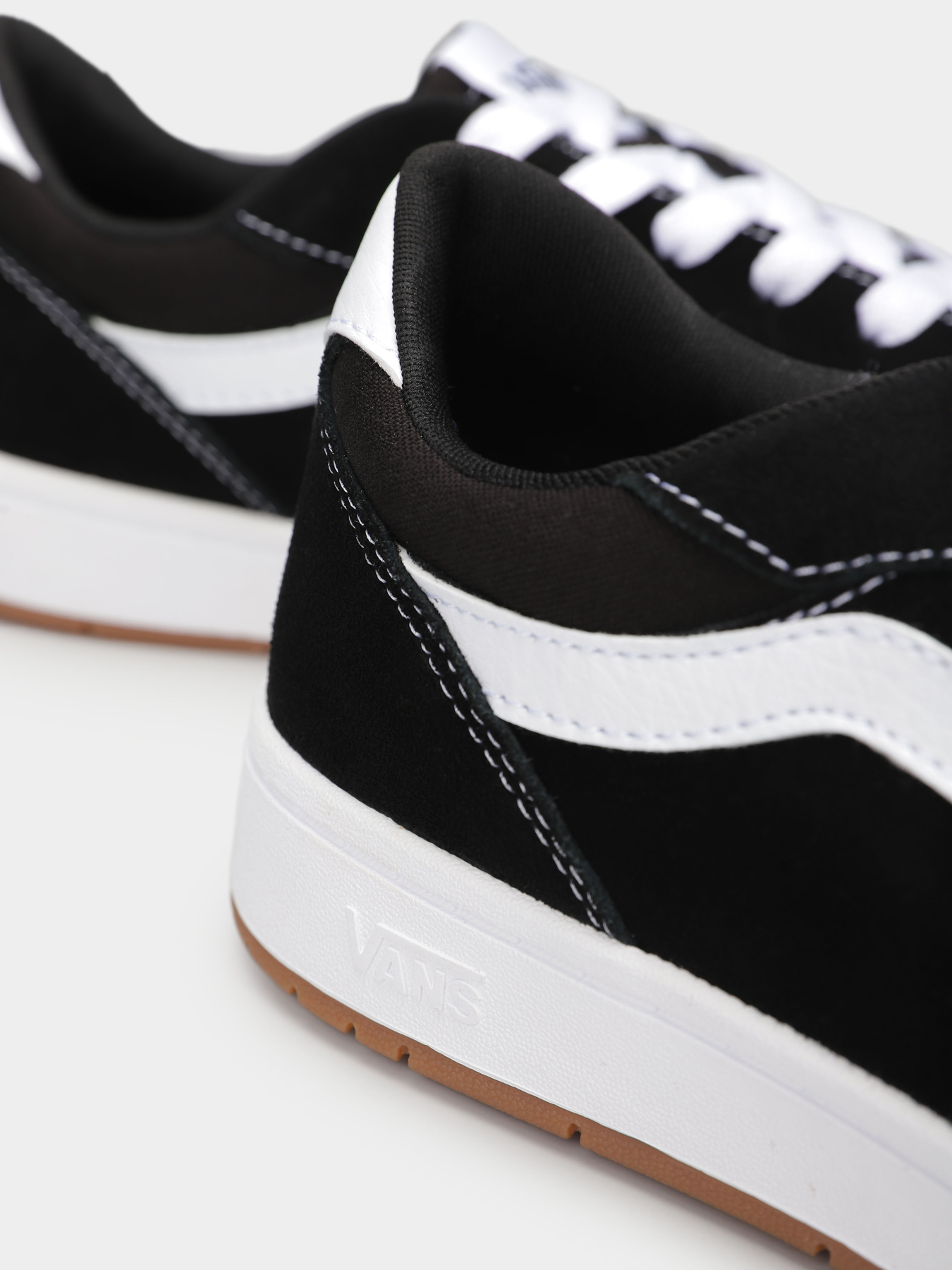 Кеди низькі Vans Ryland модель VN000D49BZW1 Фото