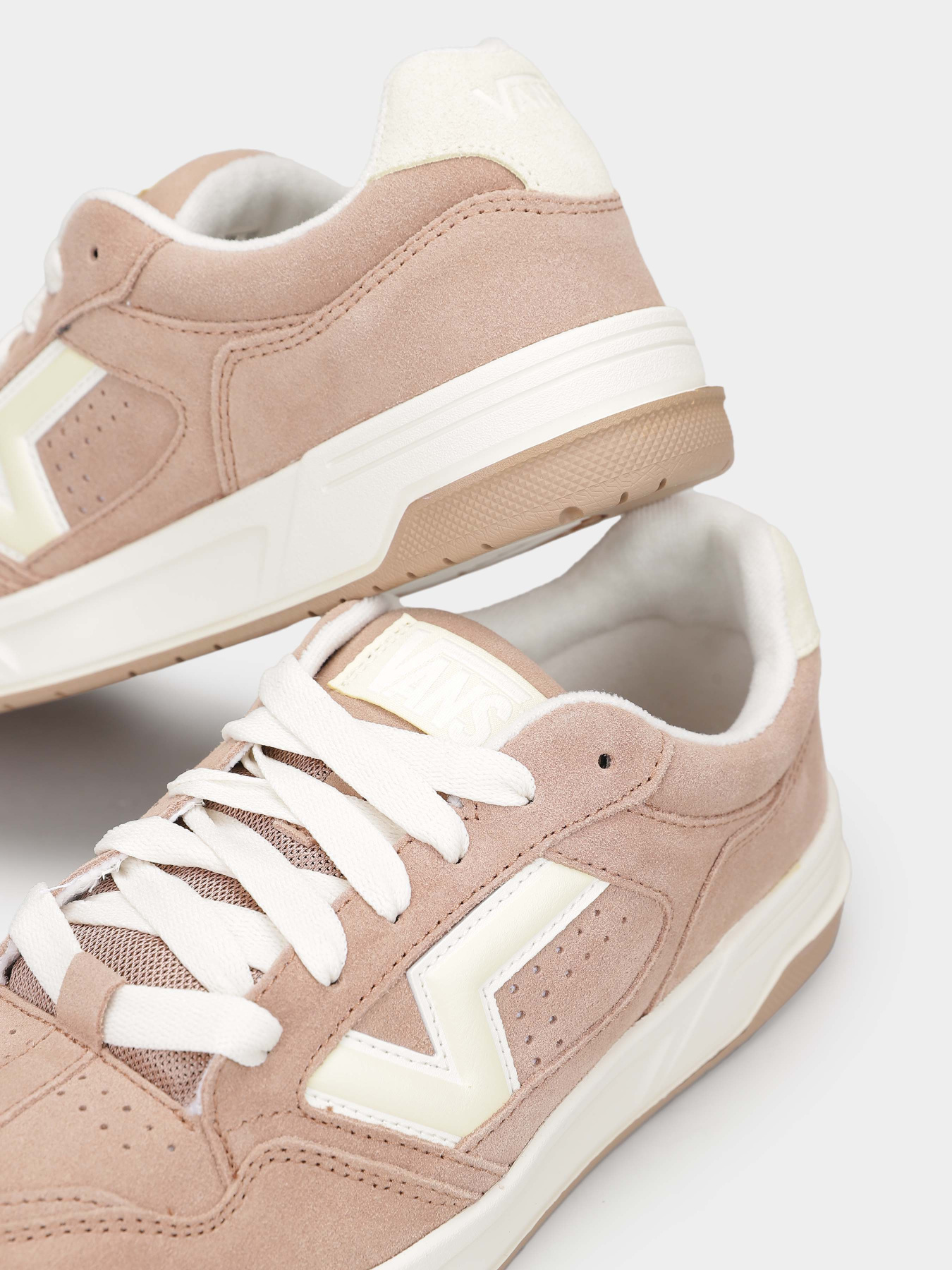 Кеды низкие Vans Upland модель VN000D1HE2V1 Кеды низкие Vans Upland модель VN000D1HE2V1 Фото