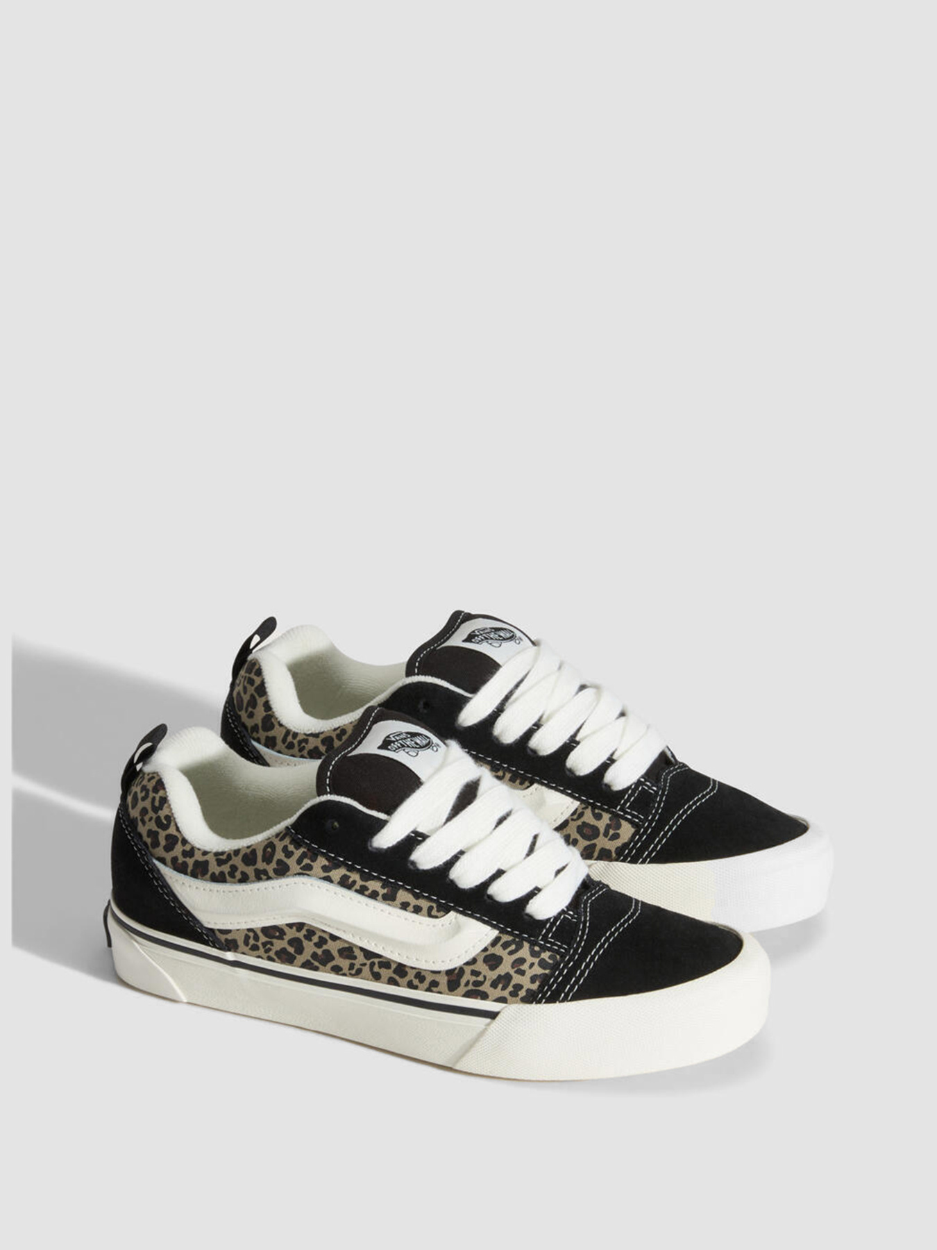 Кеды низкие Vans Knu Skool модель VN000D756I71 Фото