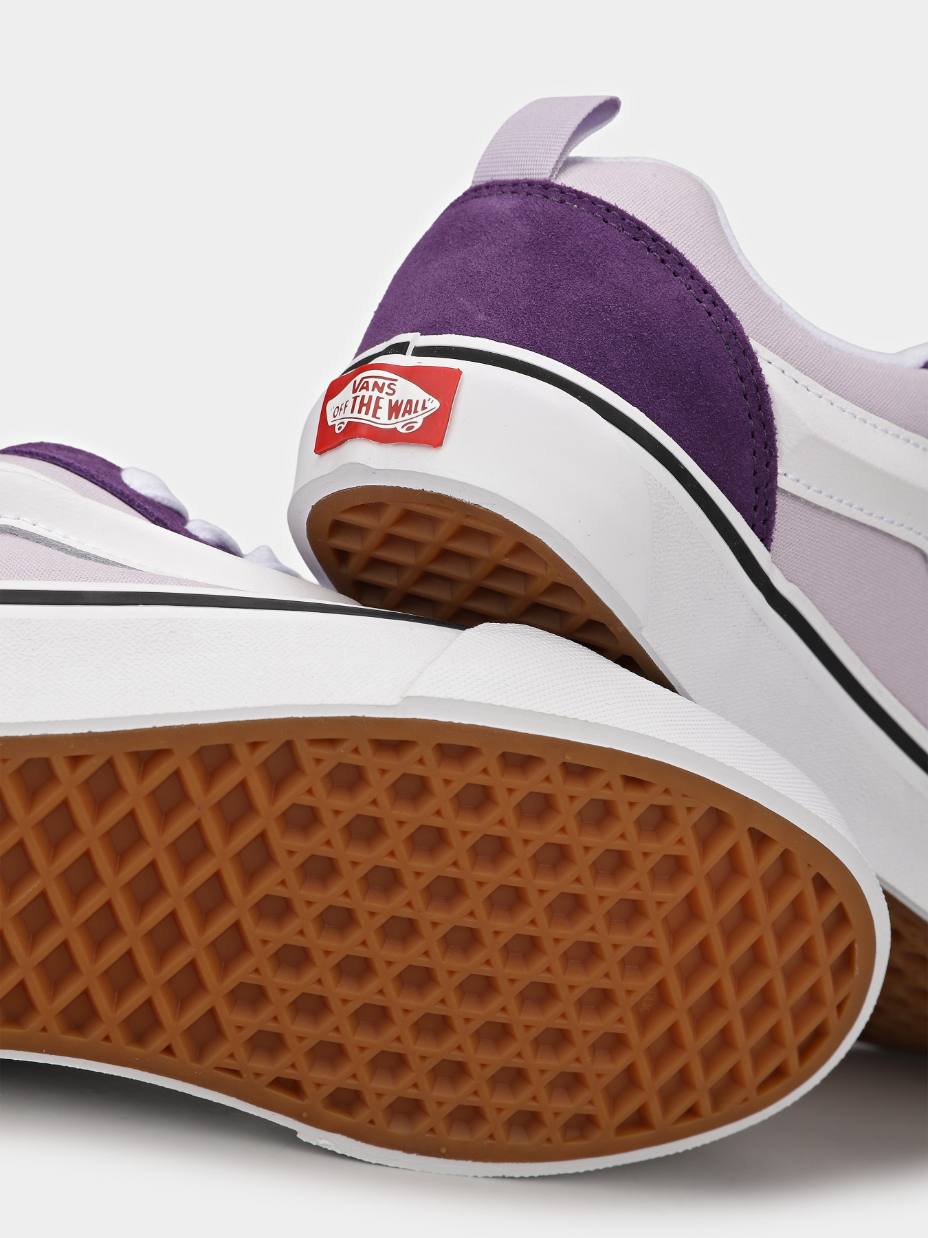 Кеди низькі Vans Knu Skool модель VN000D6ZEMY1 Кеди низькі Vans Knu Skool модель VN000D6ZEMY1 Фото