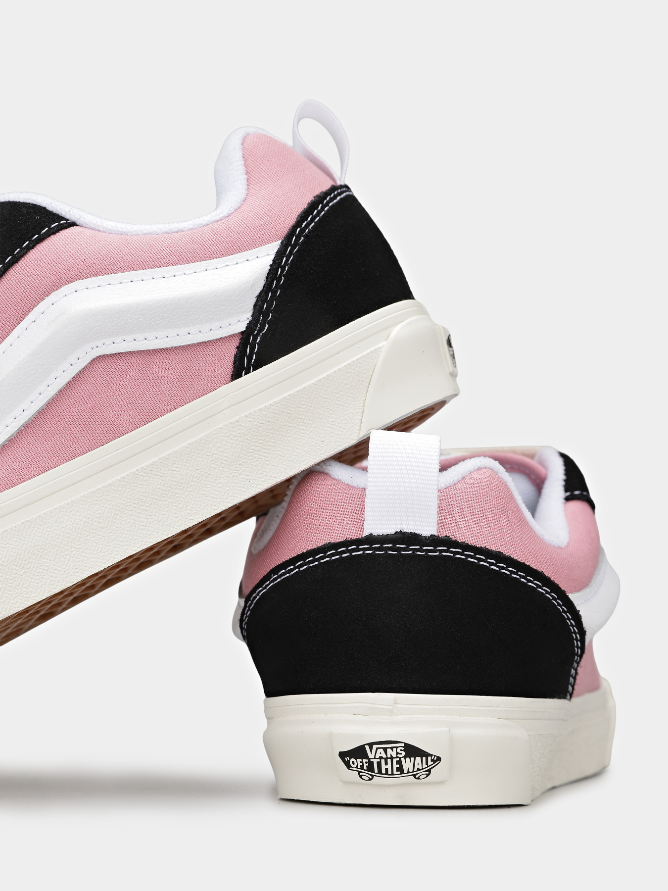 Кеди низькі Vans Knu Skool модель VN000D22B9P1 Фото