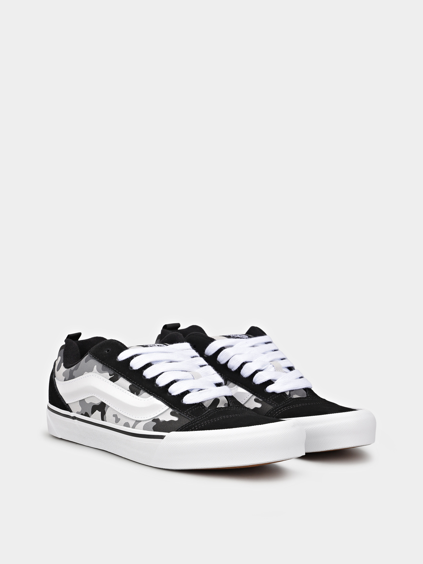 Кеды низкие Vans Knu Skool модель VN000D22BZW1 Кеды низкие Vans Knu Skool модель VN000D22BZW1 Фото