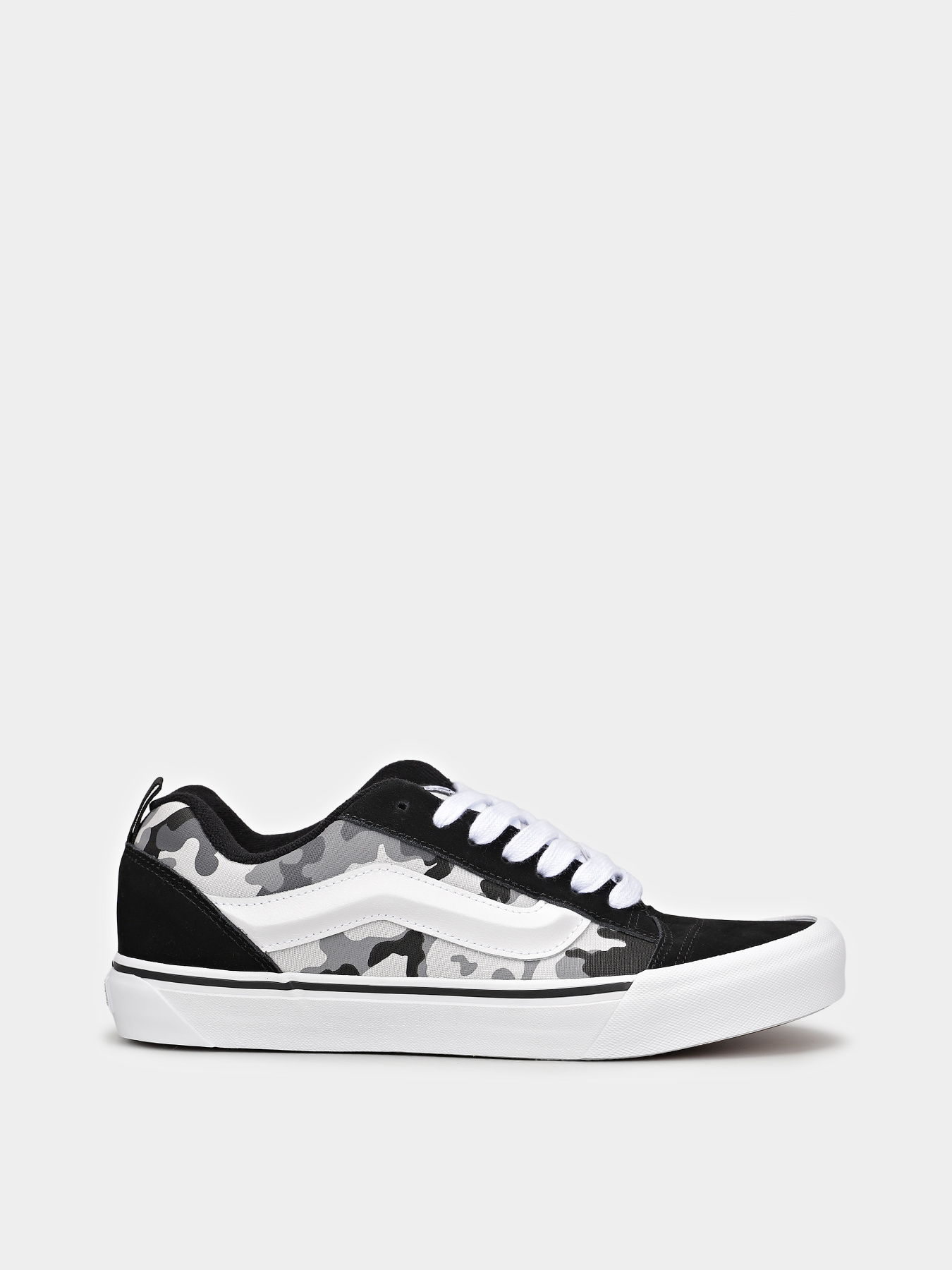 Кеды низкие Vans Knu Skool модель VN000D22BZW1 Кеды низкие Vans Knu Skool модель VN000D22BZW1 Фото