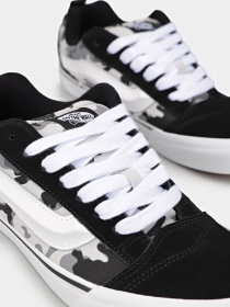 Кеды низкие Vans Knu Skool модель VN000D22BZW1 Кеды низкие Vans Knu Skool модель VN000D22BZW1 Фото