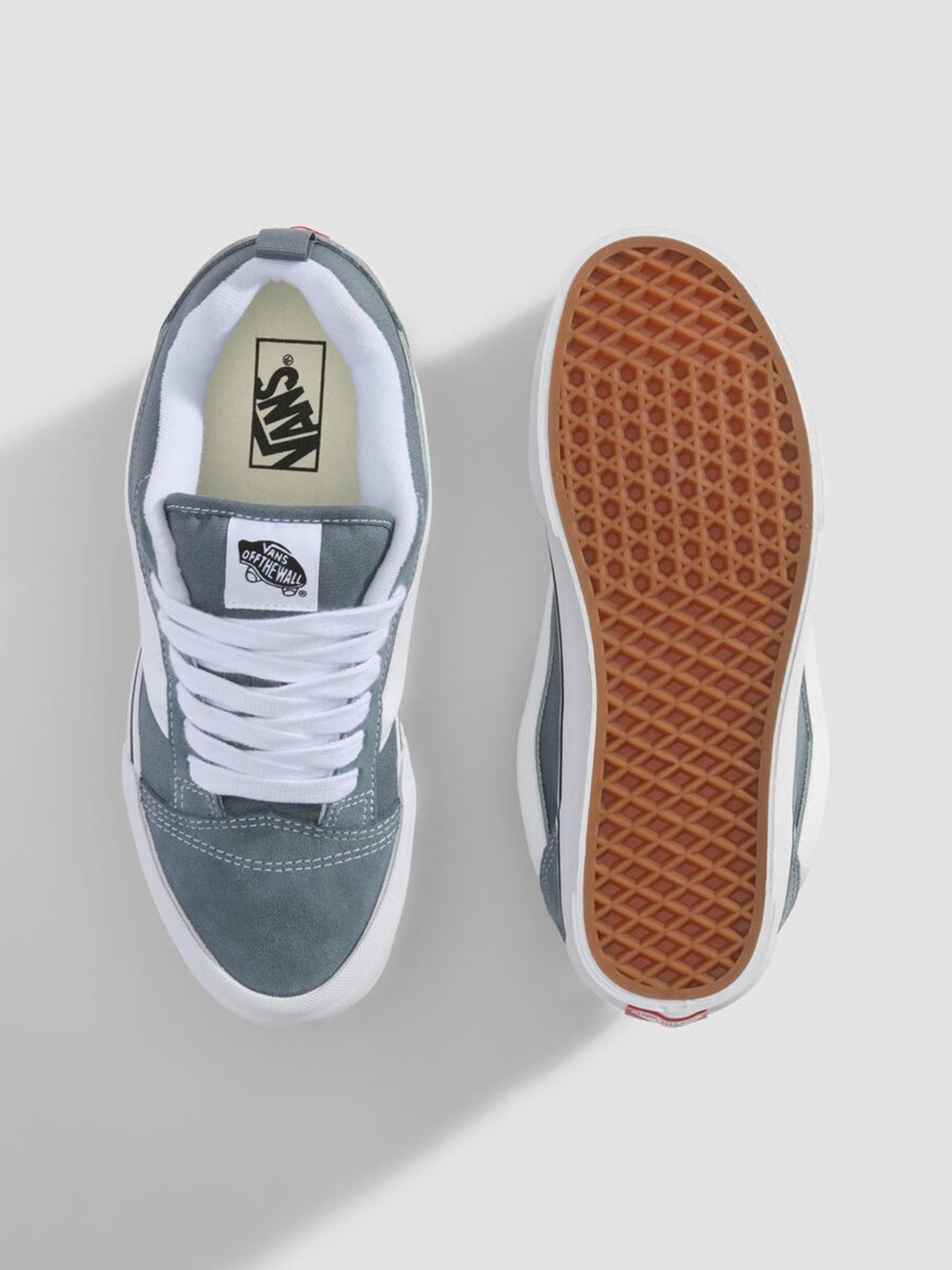 Кеды низкие Vans Knu Skool модель VN000D22RV21 Фото