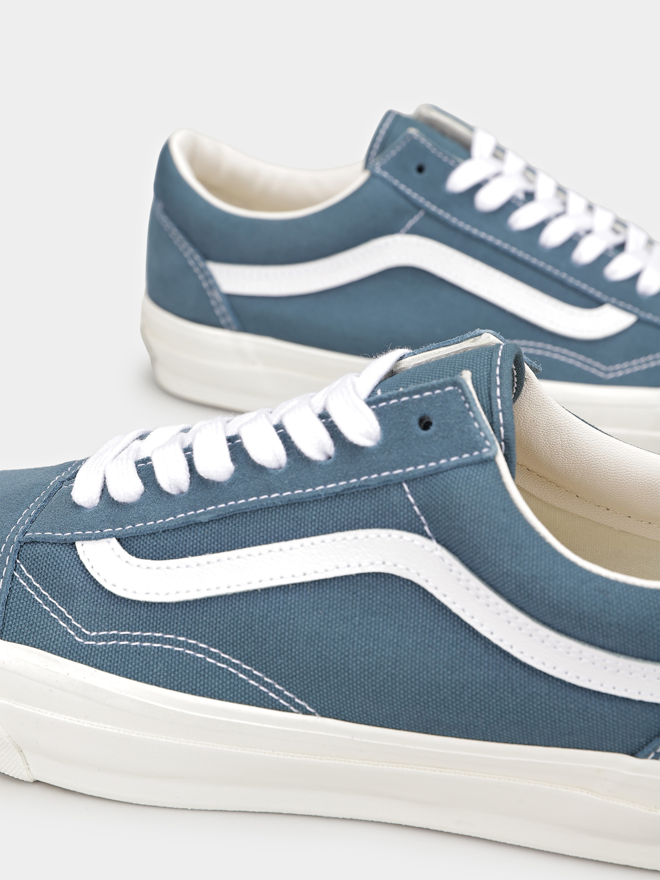 Кеды низкие Vans Old Skool модель VN000D9J12S1 Фото