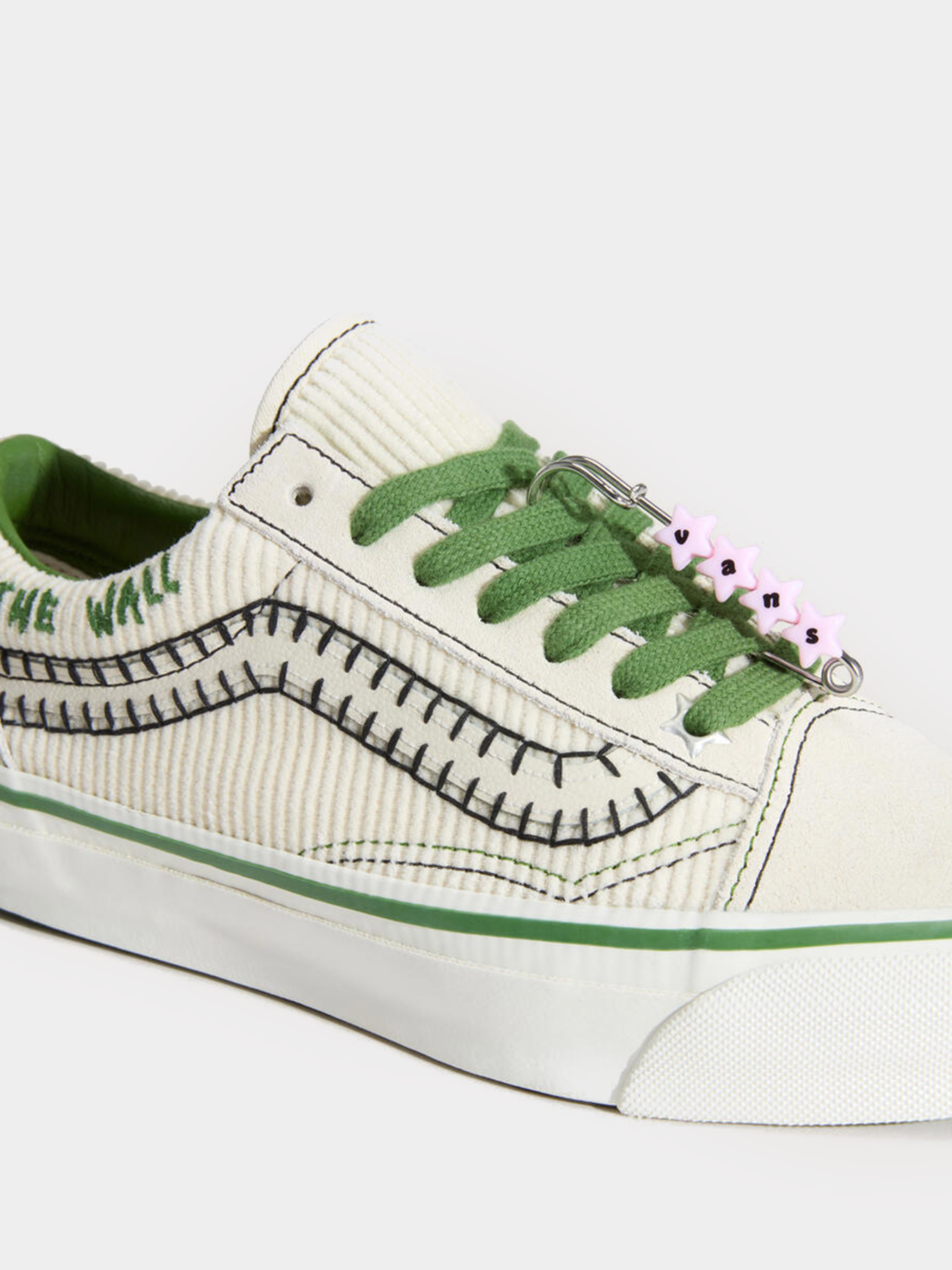 Кеды низкие Vans Old Skool Charms модель VN000EGYCRM1 Фото