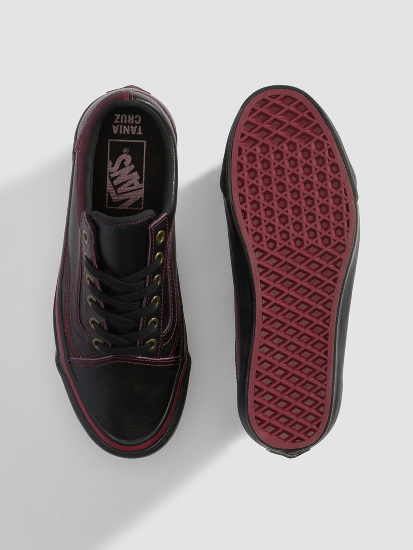 Кеди низькі Vans Old Skool Leather модель VN000EDAKRK1 Фото