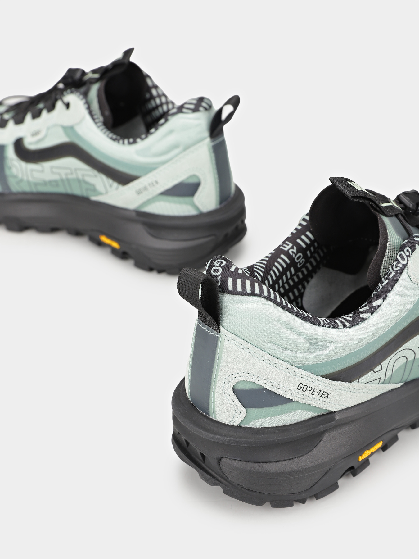 Кроссовки Vans MTE Crosspath XC Gore-Tex модель VN000DAMRMO1 Фото