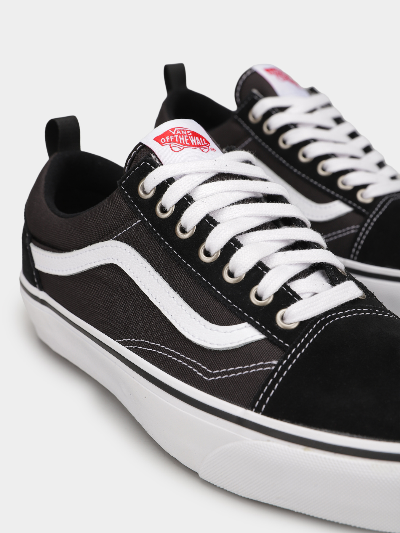 Кеди низькі Vans MTE Old Skool Insulated модель VN000DC6BA21 Фото