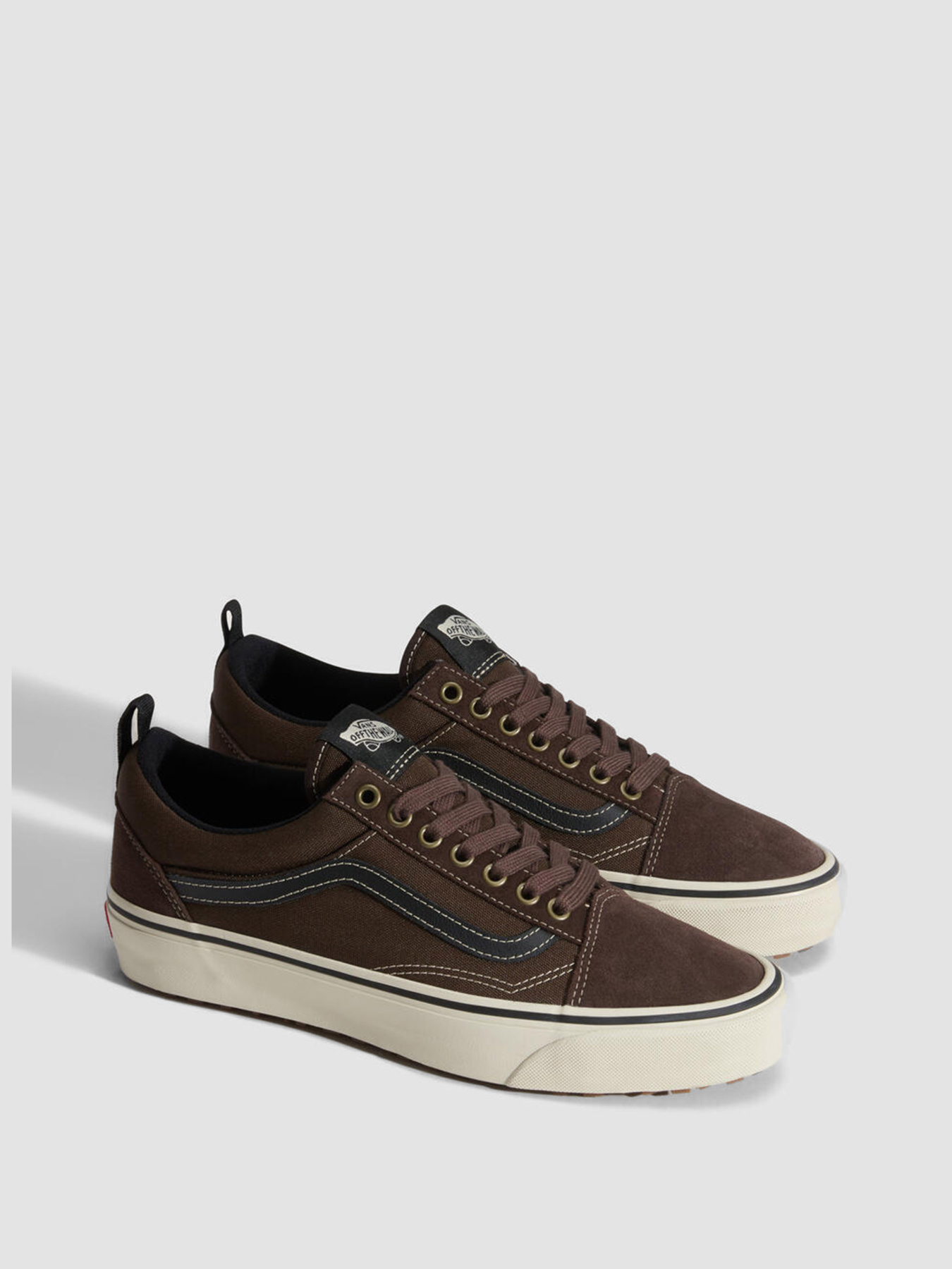 Кеди низькі Vans MTE Old Skool Insulated модель VN000DC6BRO1 Фото