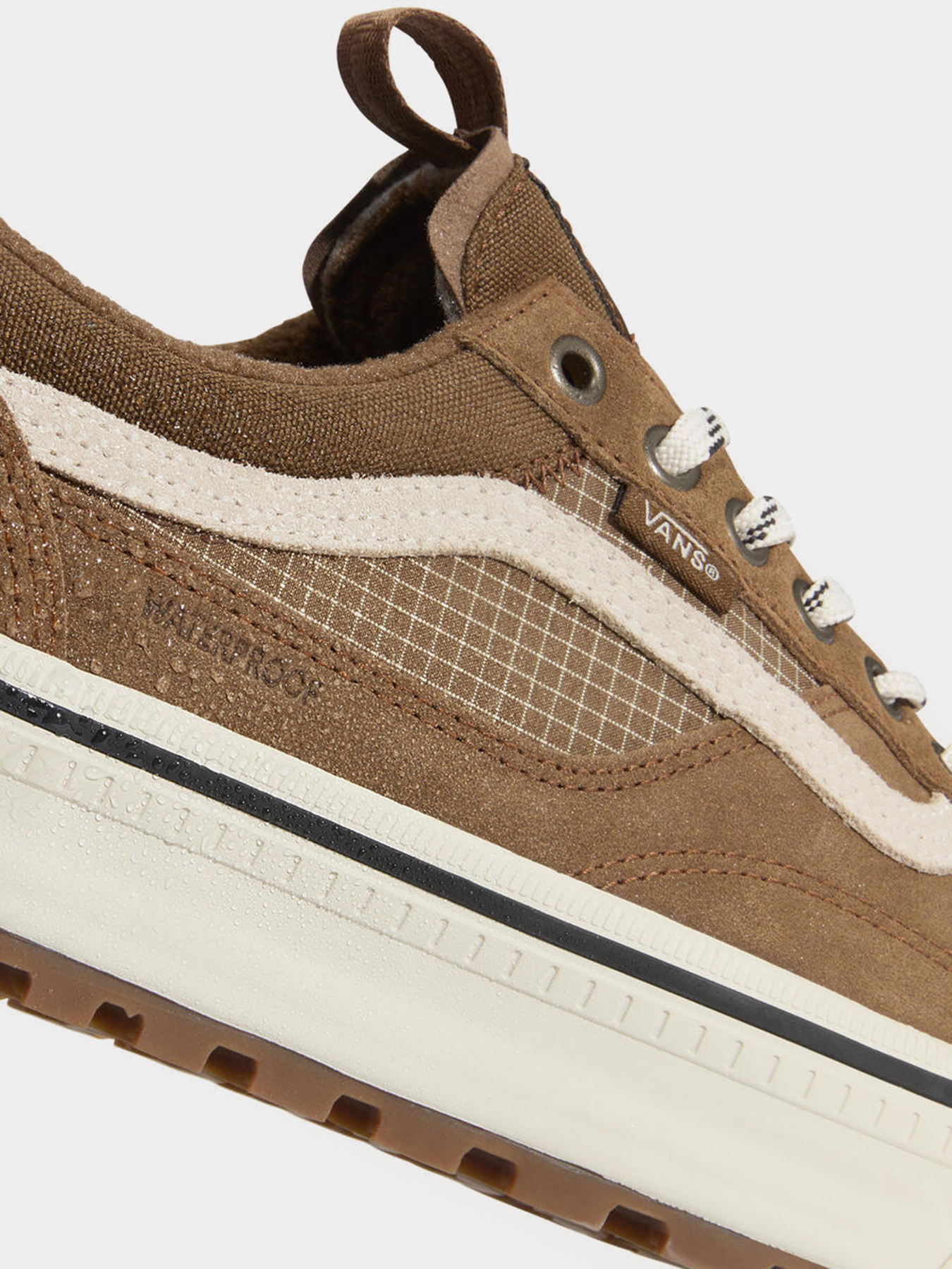 Кеды низкие Vans MTE Old Skool Waterproof Insulated модель VN000DAZB7G1 Фото