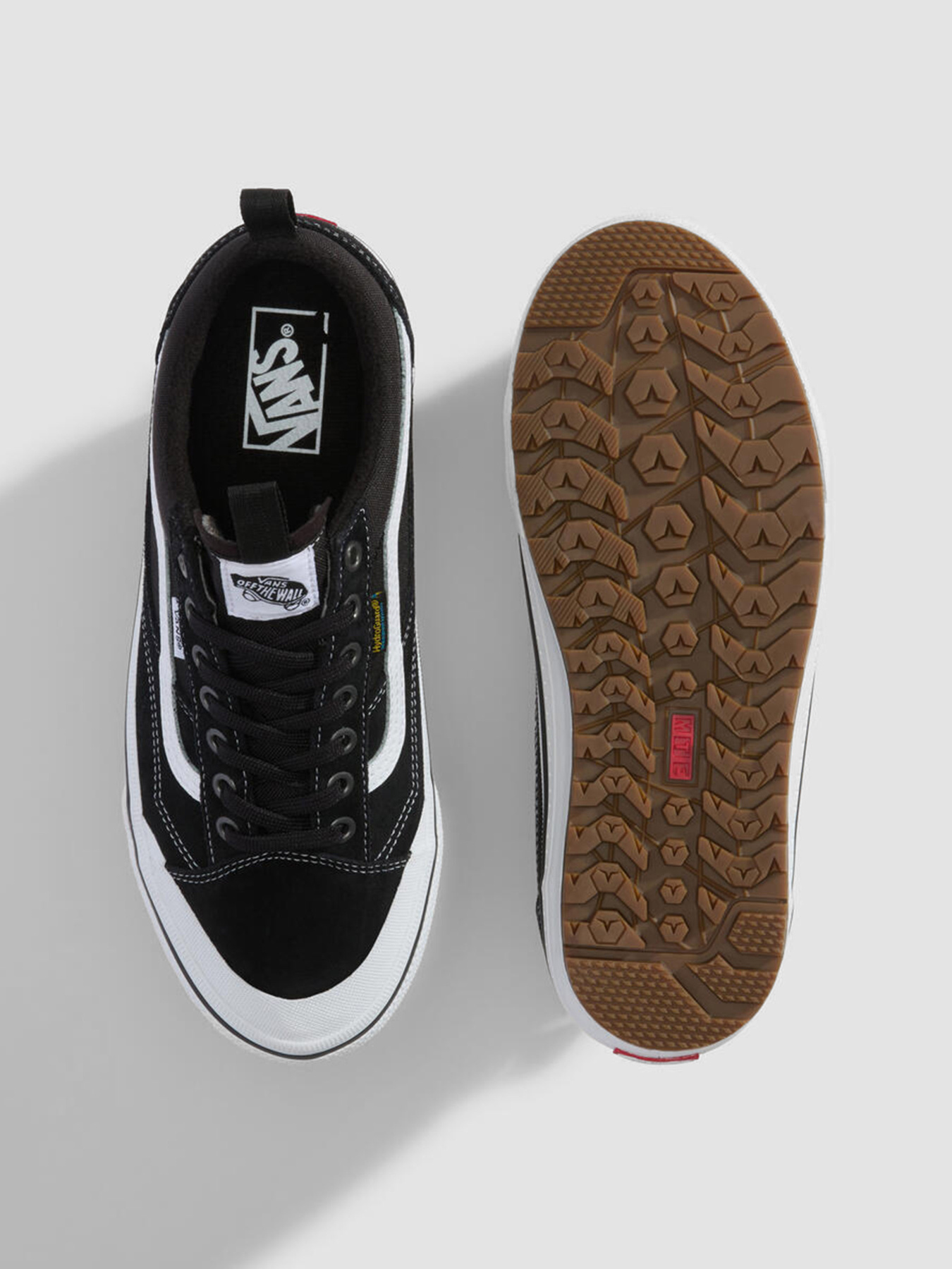 Кеды низкие Vans MTE Old Skool Waterproof Insulated модель VN000DAZBA21 Фото