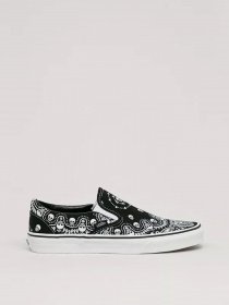 Кеди низькі Vans Bandana Classic Slip-On модель VN0A33TBD9S1 Фото