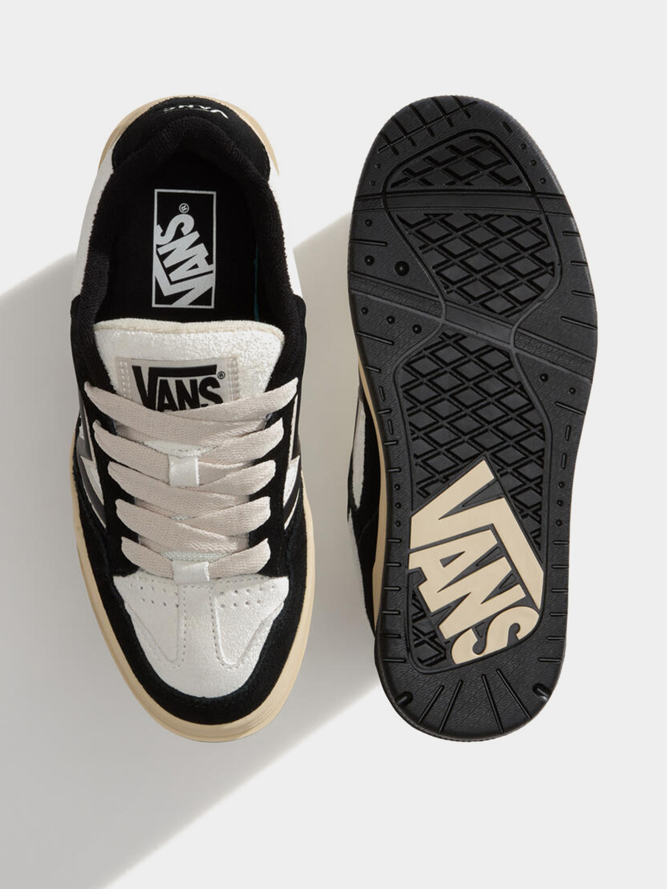 Кеды низкие Vans UPLAND модель VN000D1HBZW1 Фото