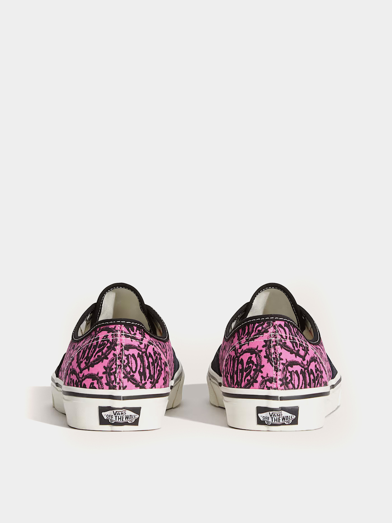 Кеды низкие Vans AUTHENTIC модель VN000EGAB9P1 Фото