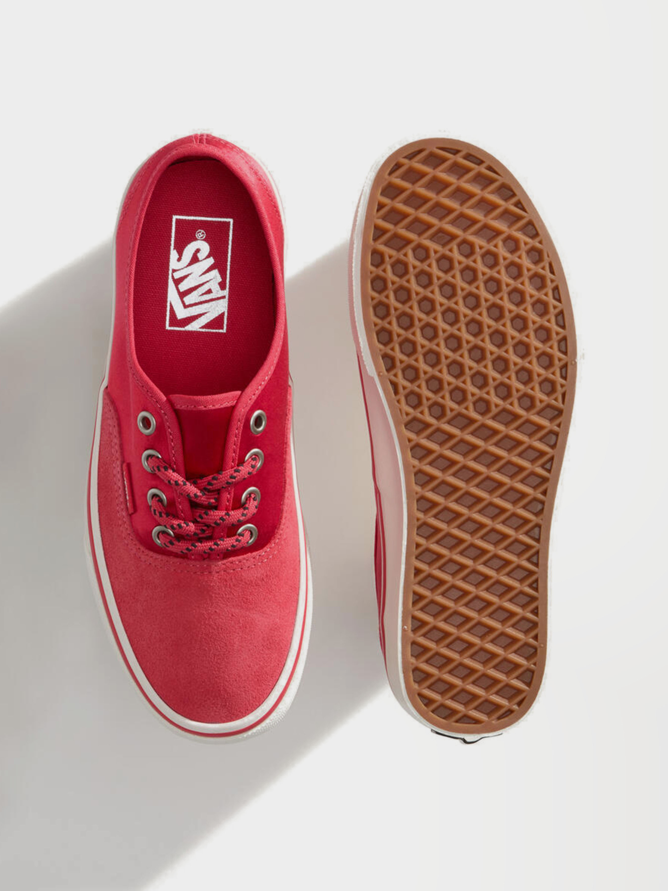 Кеды низкие Vans AUTHENTIC модель VN000EHHFO91 Кеды низкие Vans AUTHENTIC модель VN000EHHFO91 Фото