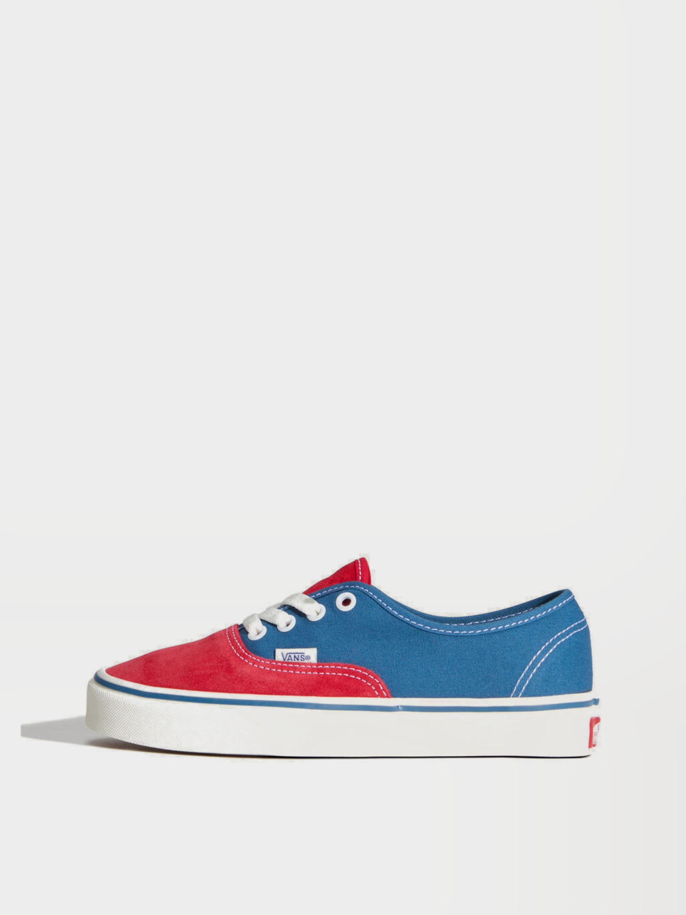 Кеди низькі Vans AUTHENTIC модель VN000EHHIZQ1 Фото