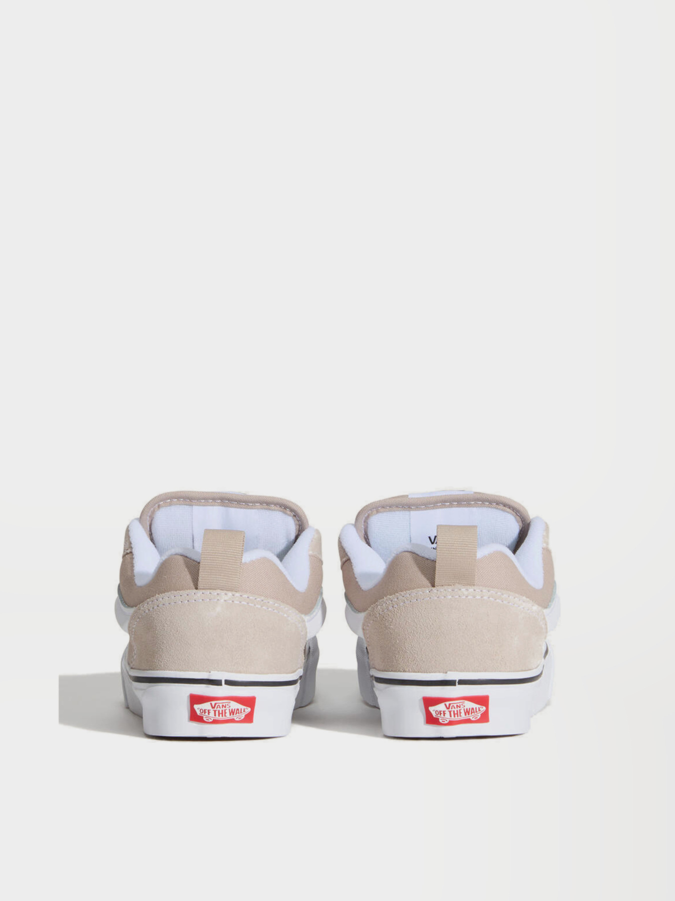 Vans VN000D6ZH2B1 модель VN000D6ZH2B1 Vans VN000D6ZH2B1 модель VN000D6ZH2B1 Фото