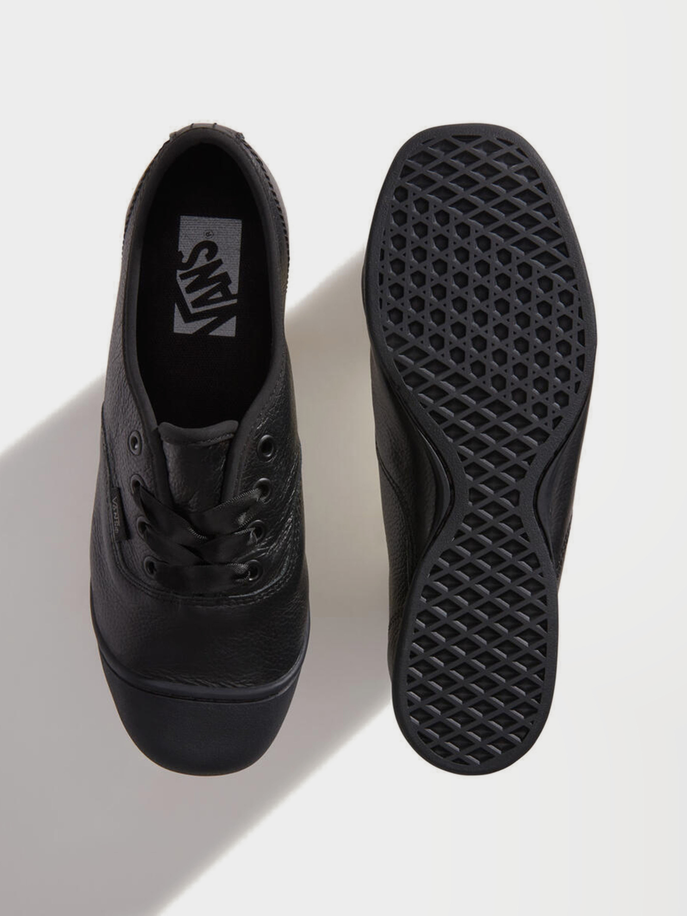 Vans VN000EDXCJI1 модель VN000EDXCJI1 Фото