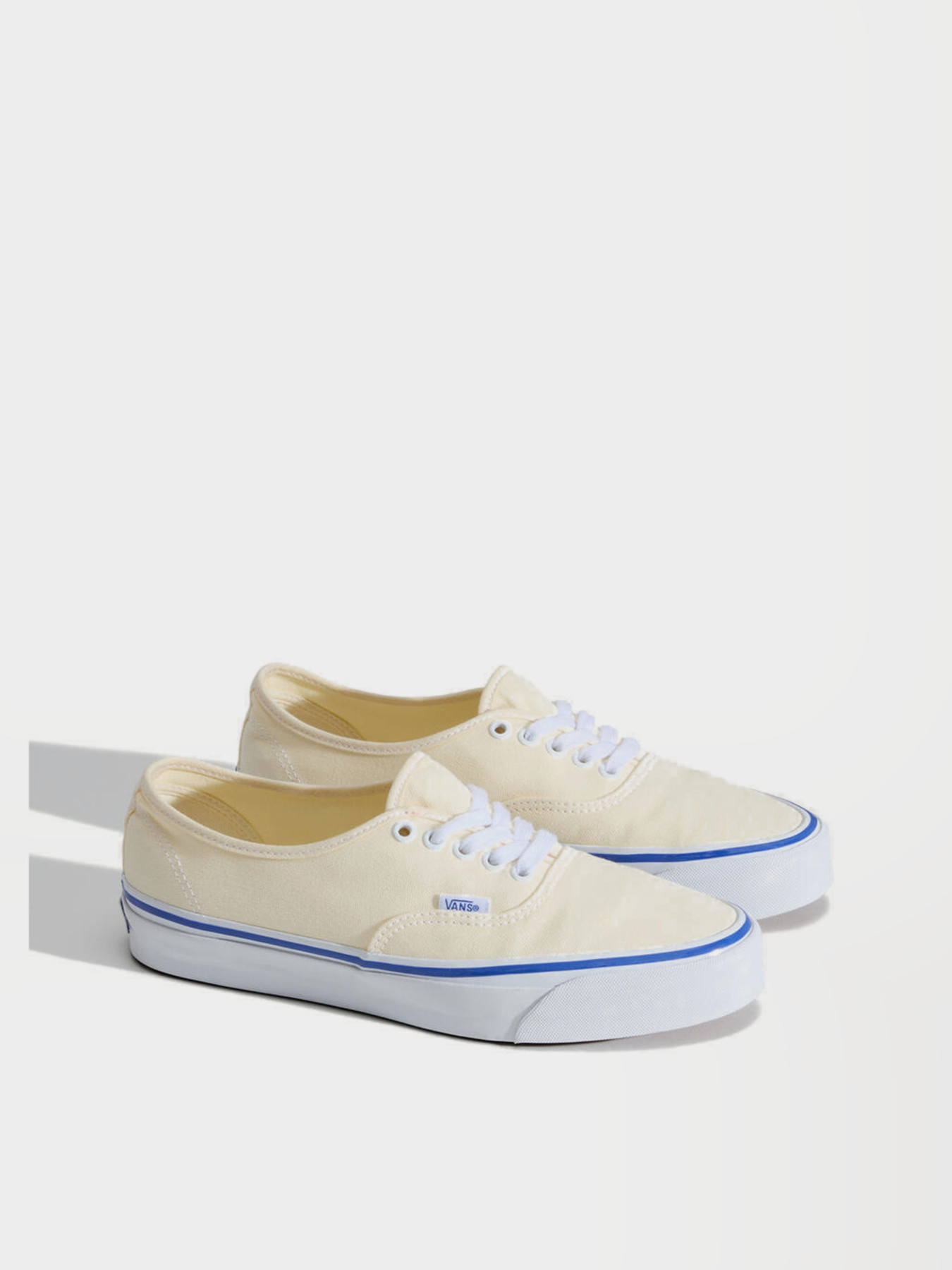 Vans VN000CQAOFW1 модель VN000CQAOFW1 Vans VN000CQAOFW1 модель VN000CQAOFW1 Фото