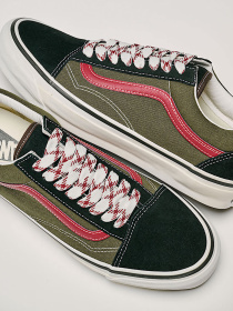 Vans модель VN000D9JBKO1 Vans модель VN000D9JBKO1 Фото