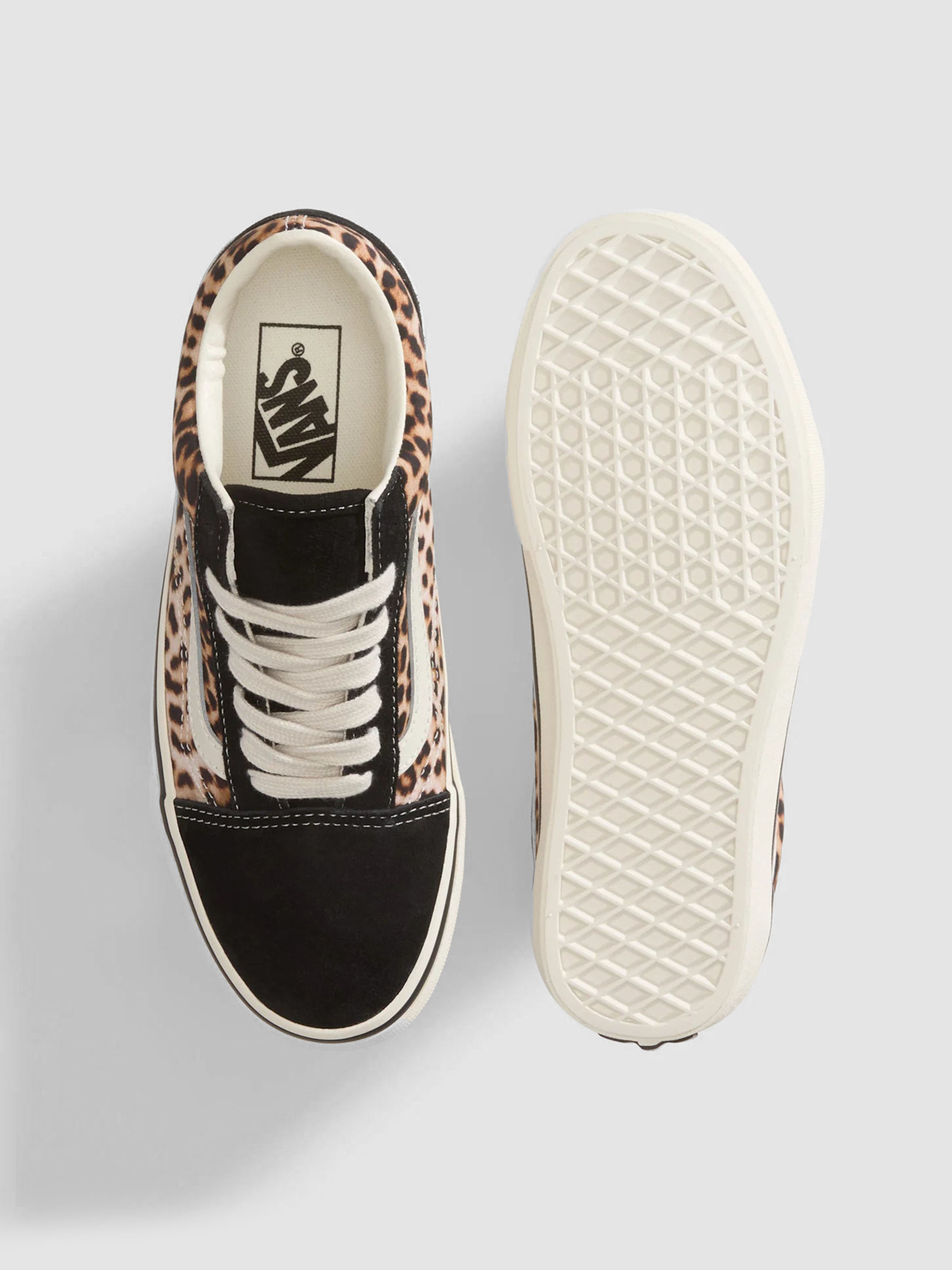 Кеды Vans OLD SKOOL модель VN000E8WYY61 Фото