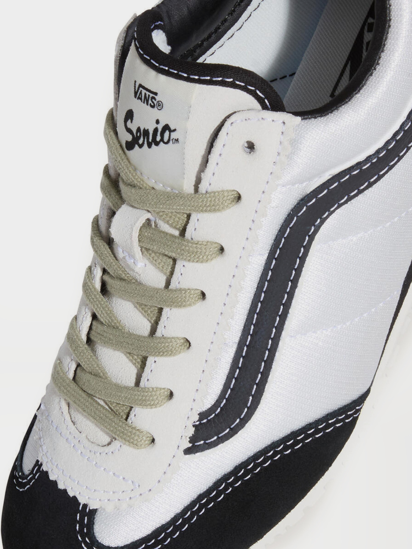 Vans VN000D83IAS1 модель VN000D83IAS1 Фото