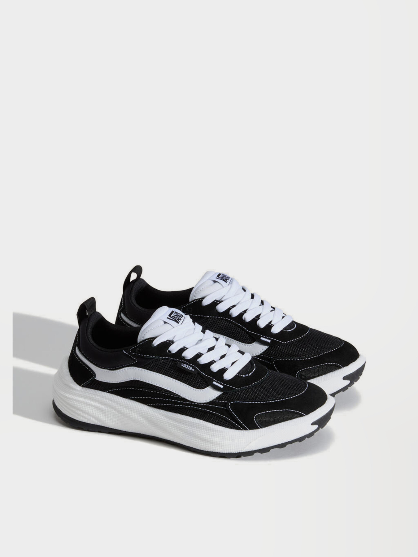 Vans модель VN000EJ8BA21 Фото