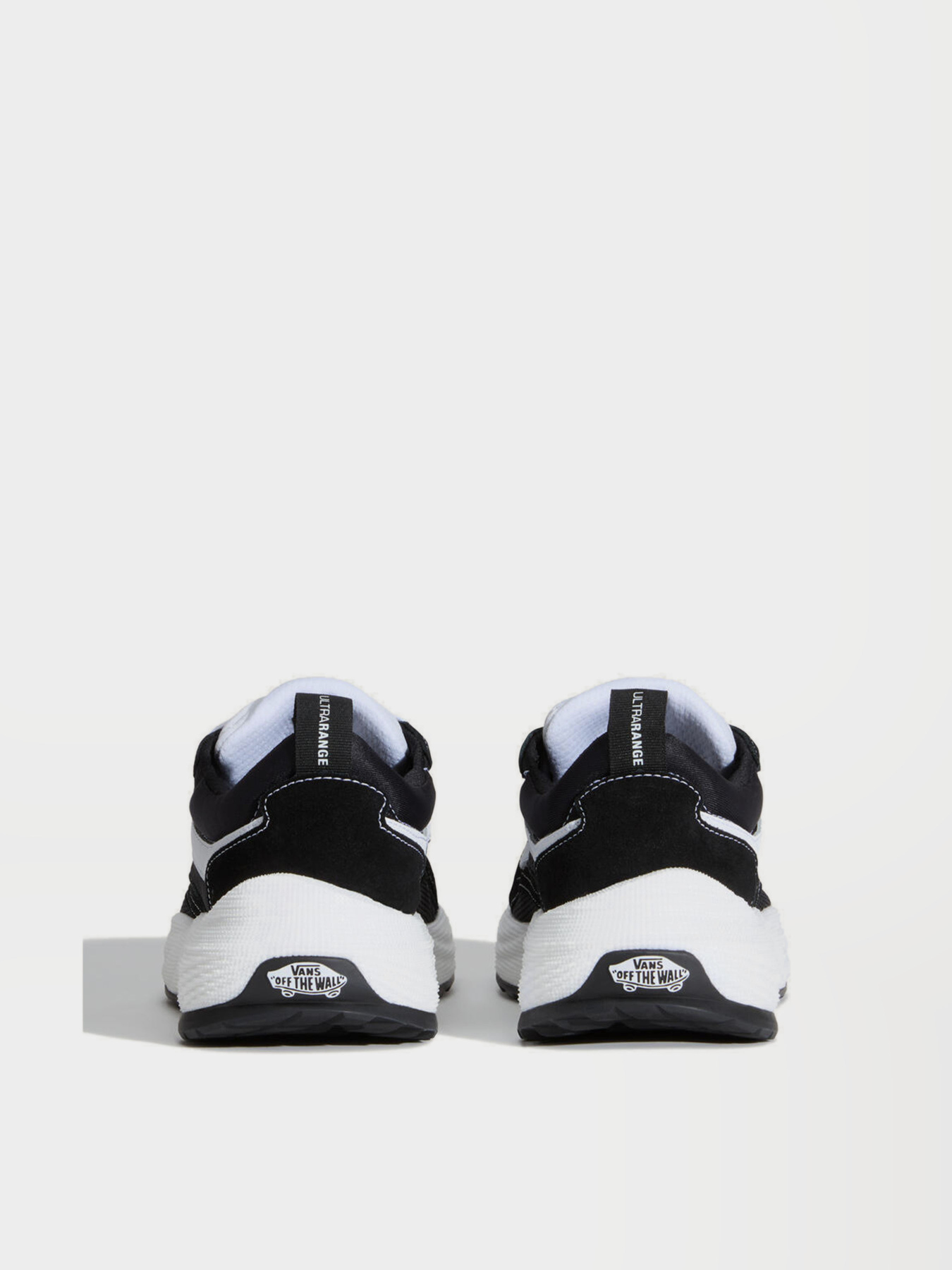 Vans модель VN000EJ8BA21 Фото