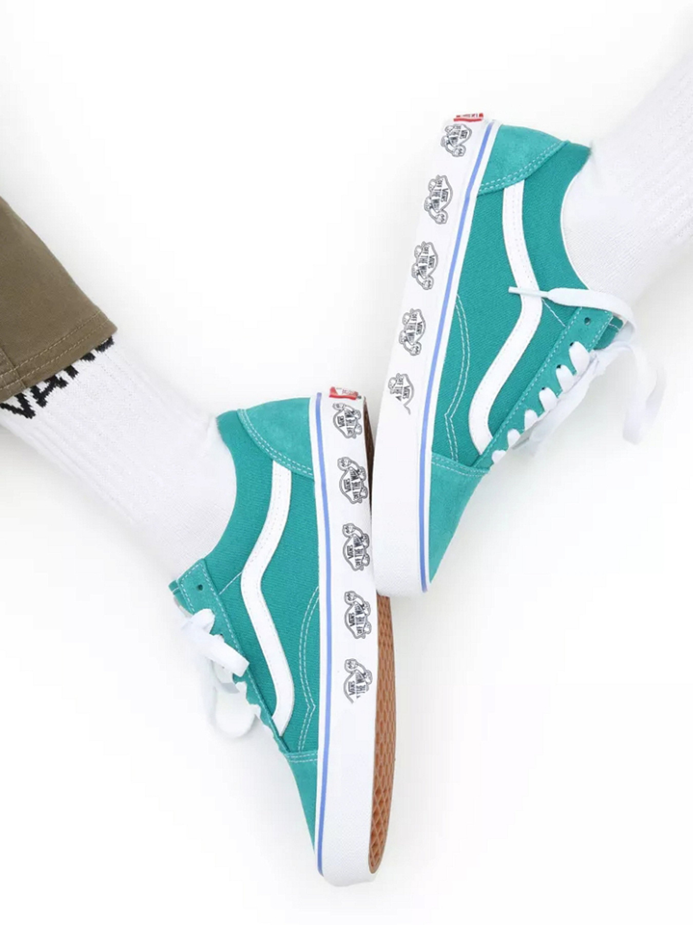Кеды низкие Vans Old Skool модель VN0A3WKT4RT1 Фото