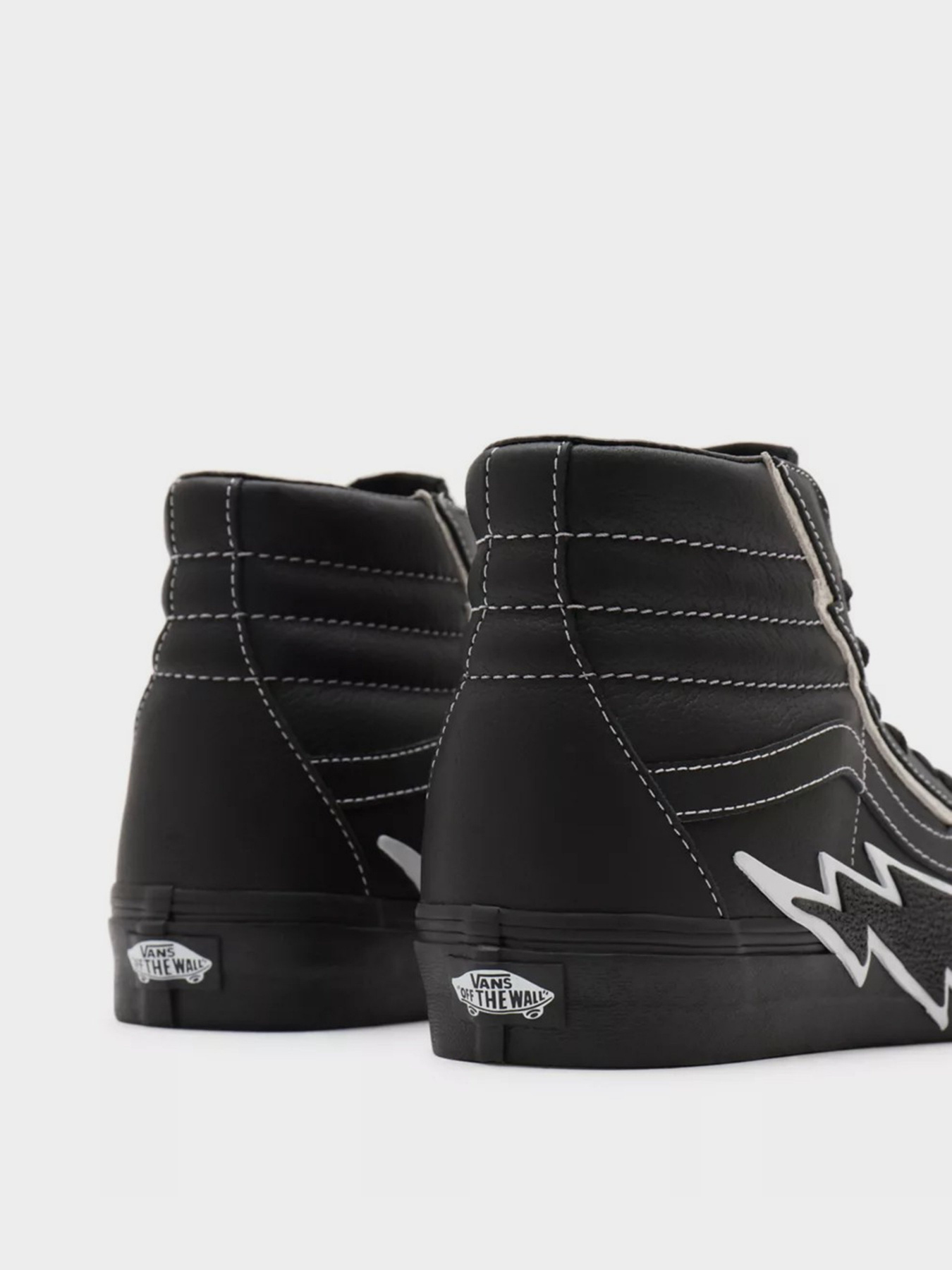 Кеды высокие Vans Sk8-Hi Bolt модель VN0A5JIVBKA1 Фото