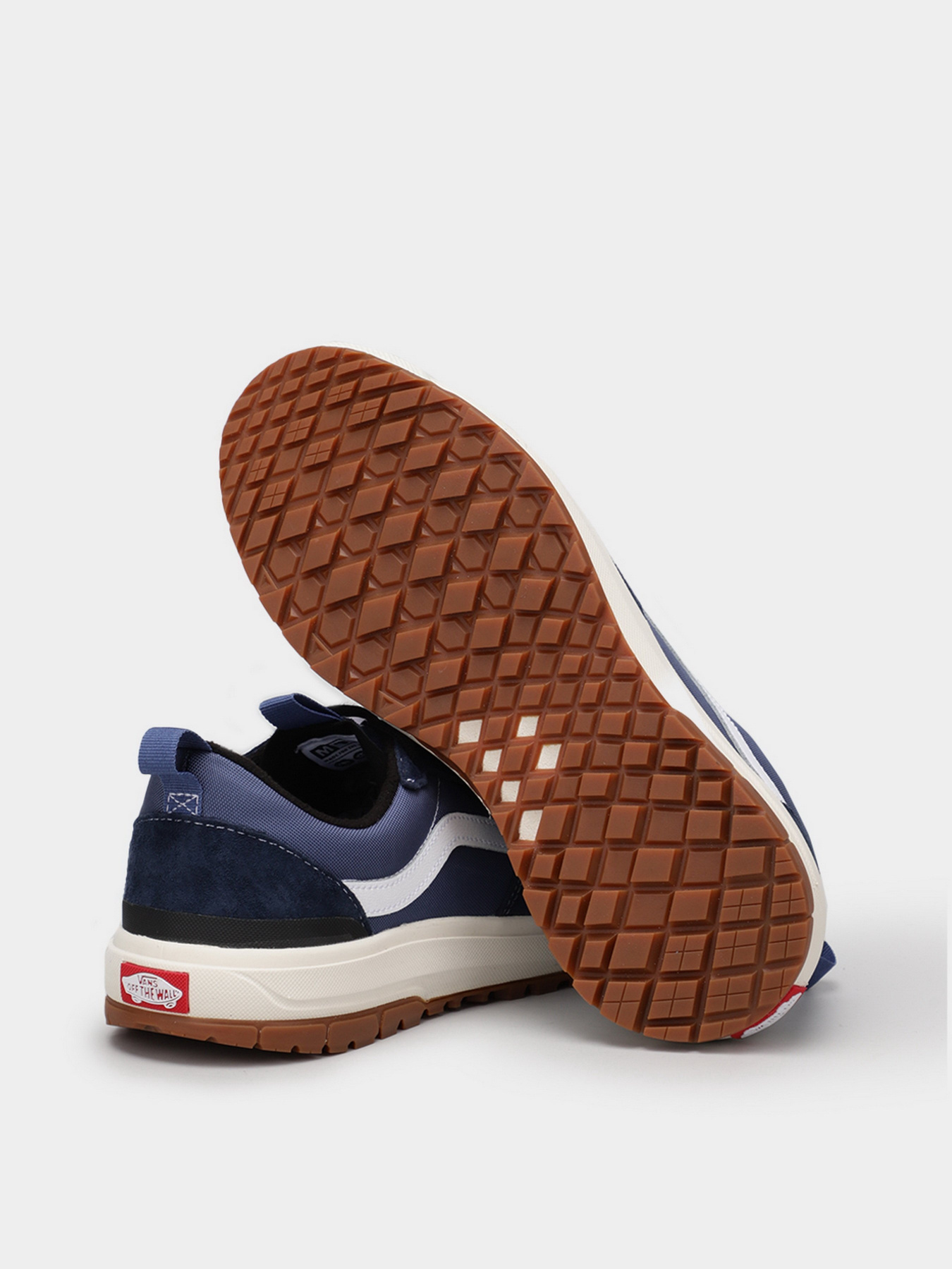 Кросівки Vans Ultrarange Exo Mte-1 модель VN0A5KS4A2C1 Фото