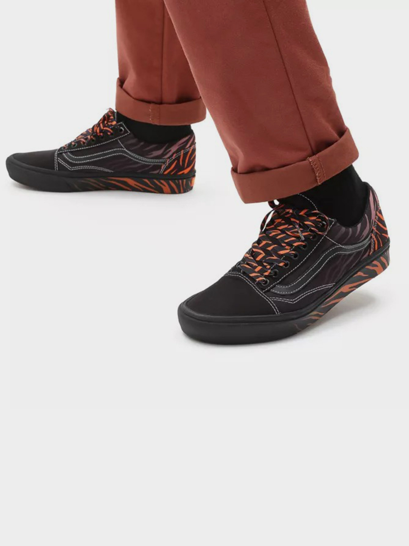 Кеды низкие Vans X Project CAT ComfyCush Old Skool модель VN0A5DYC9KH1 Фото