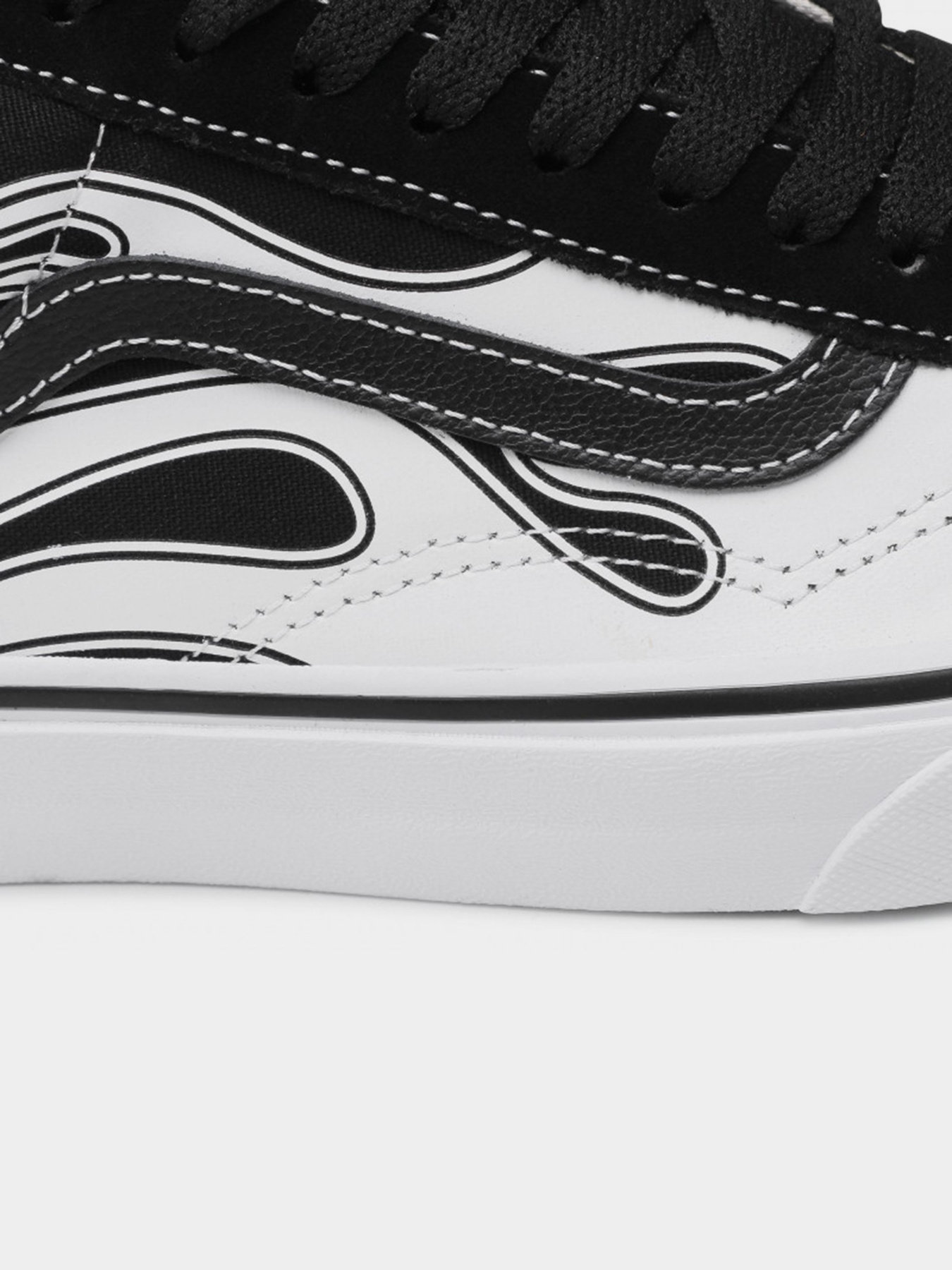 Кеди низькі Vans Flame Old Skool модель VN0A38G1K681 Фото