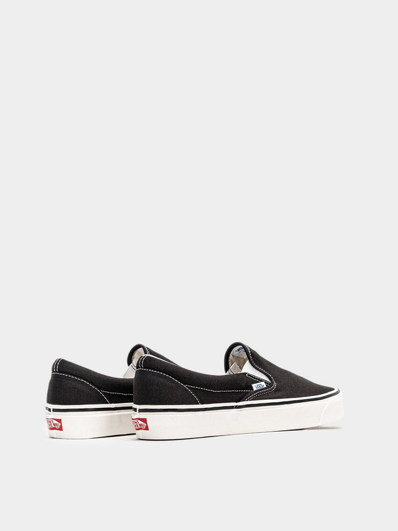 Слипоны Vans модель VN0A3JEXUDA1 Фото