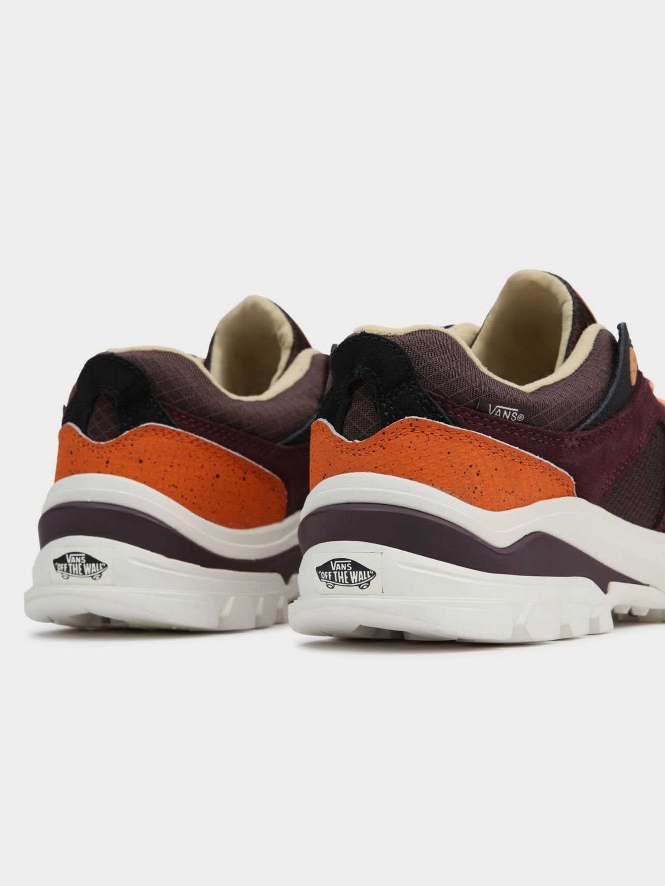 Кроссовки для бега Vans AMZN TRAILHEAD модель VN0A7TO23RK1 Фото