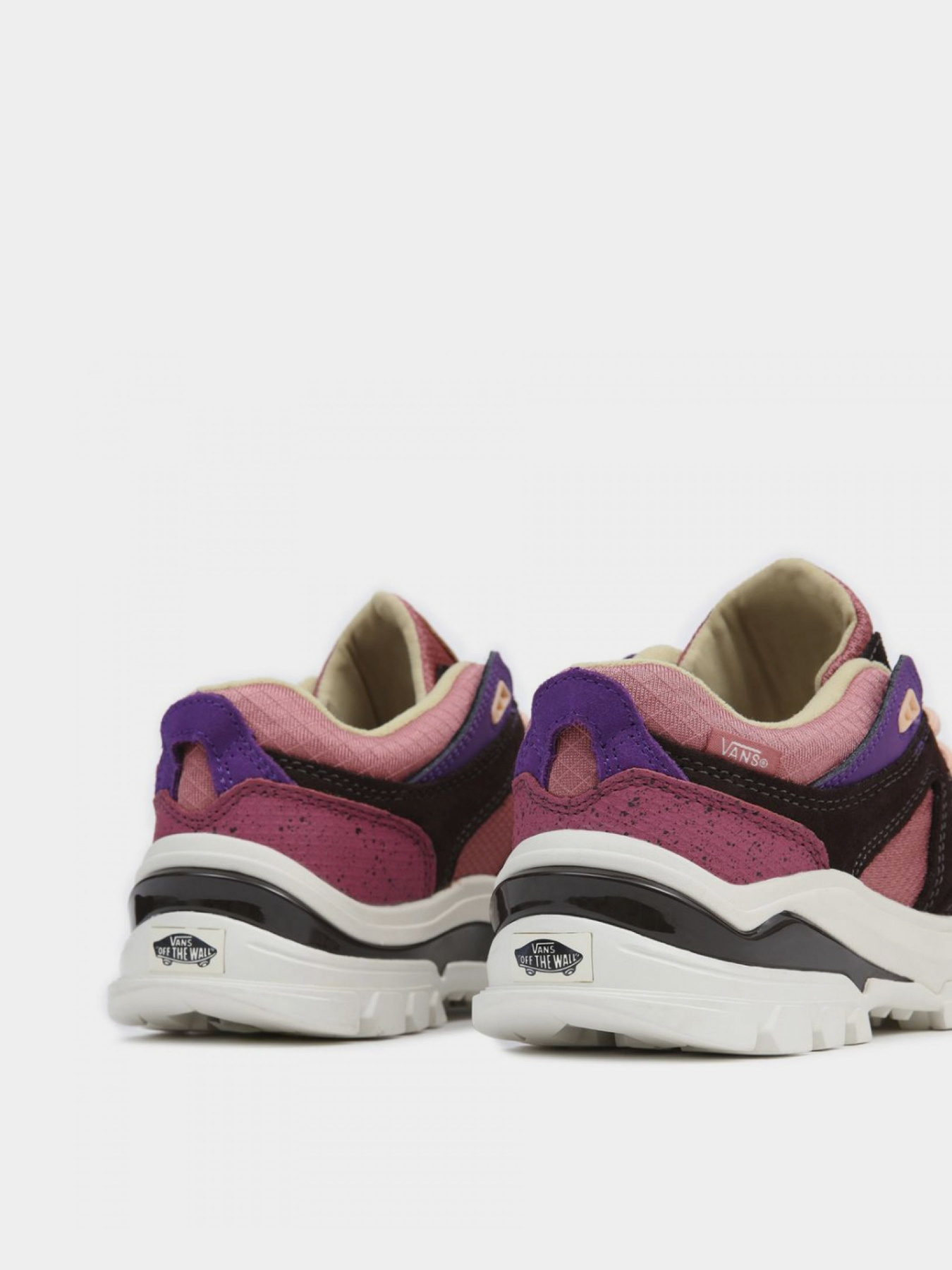 Кроссовки для бега Vans модель VN0A5KY3TUD1 Фото